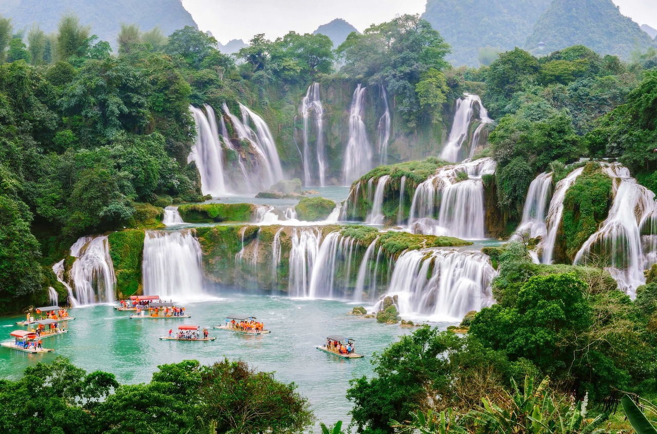 Download free photo of Ban gioc waterfall, waterfall, china, vietnam, chongqing