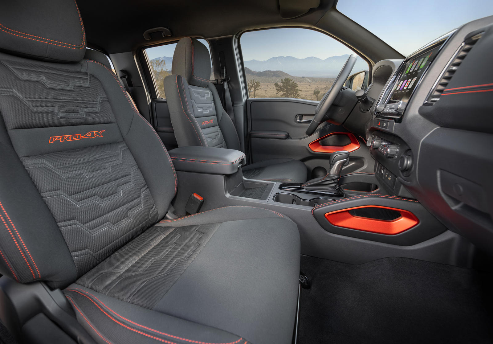2022 Nissan Frontier Interior Dimensions: Seating, Cargo Space & Trunk Size