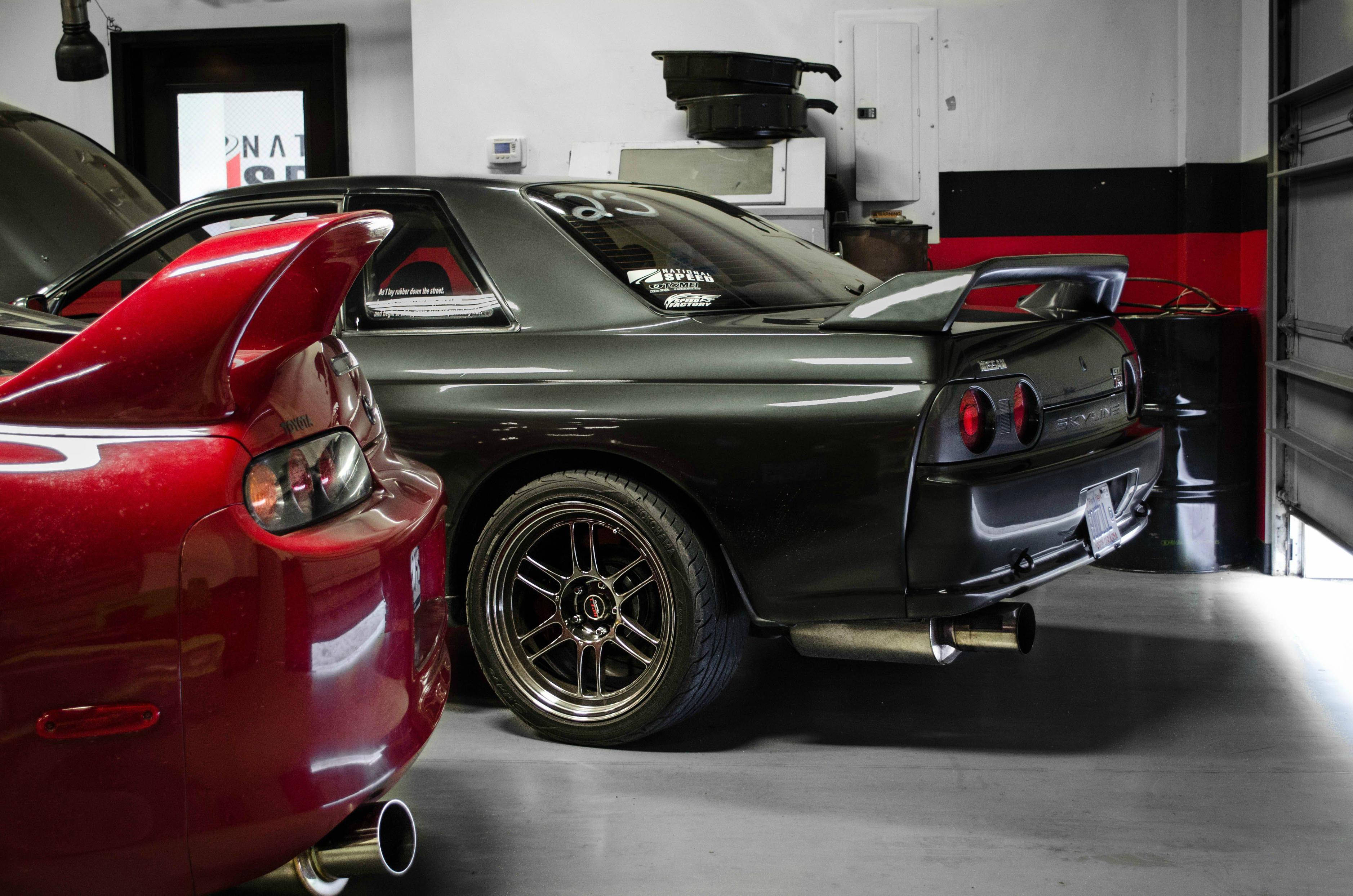 Download 4k Jdm Cars In Garage Wallpaper