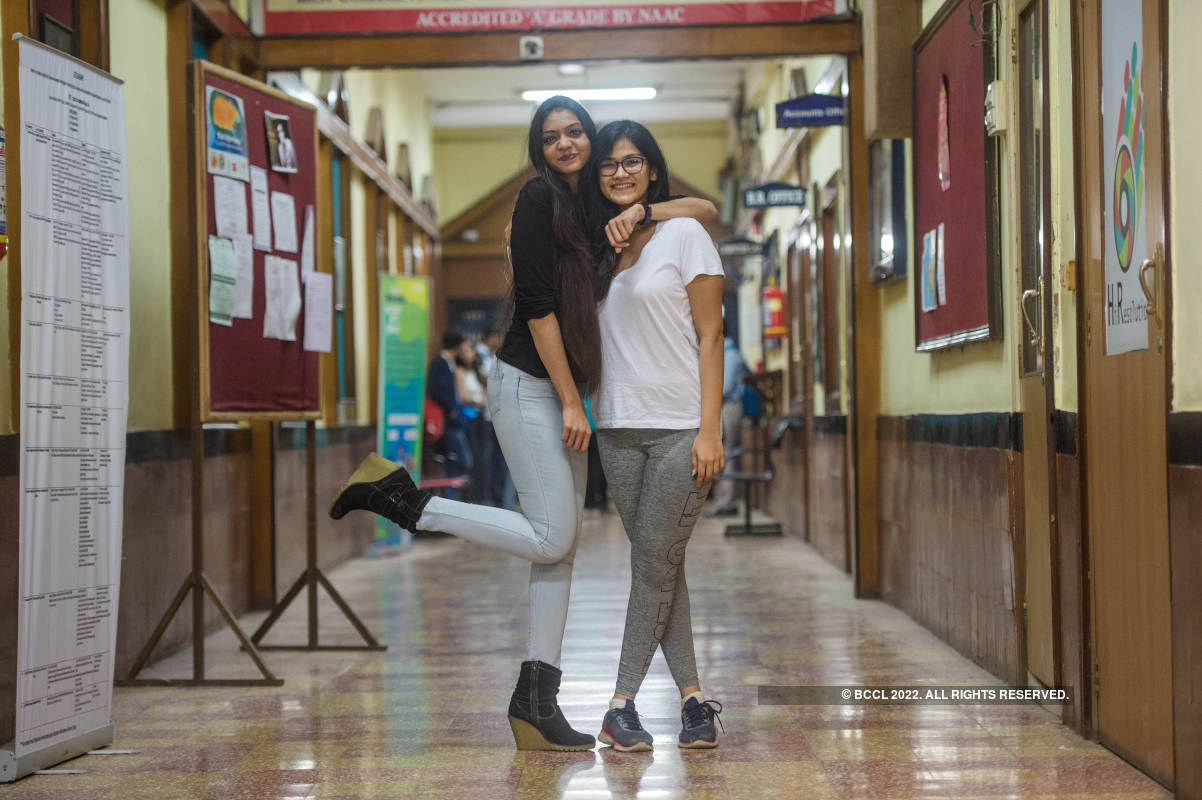 2nd Runners Up Surbhi Gandhi And Saloni P Maheshwari Pose For The Photogs During The Livon Bombay Times Fresh Face Season 11 Held At H R College In Mumbai