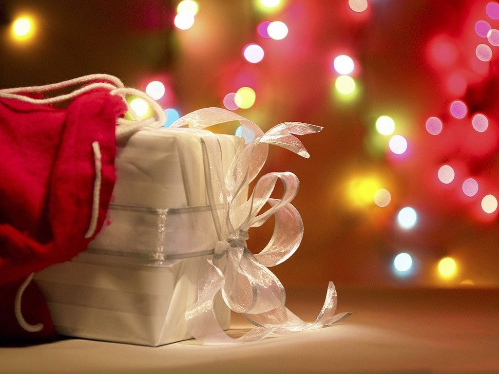 Presents. Happy new year wallpaper, Best christmas gifts, Happy new year photo