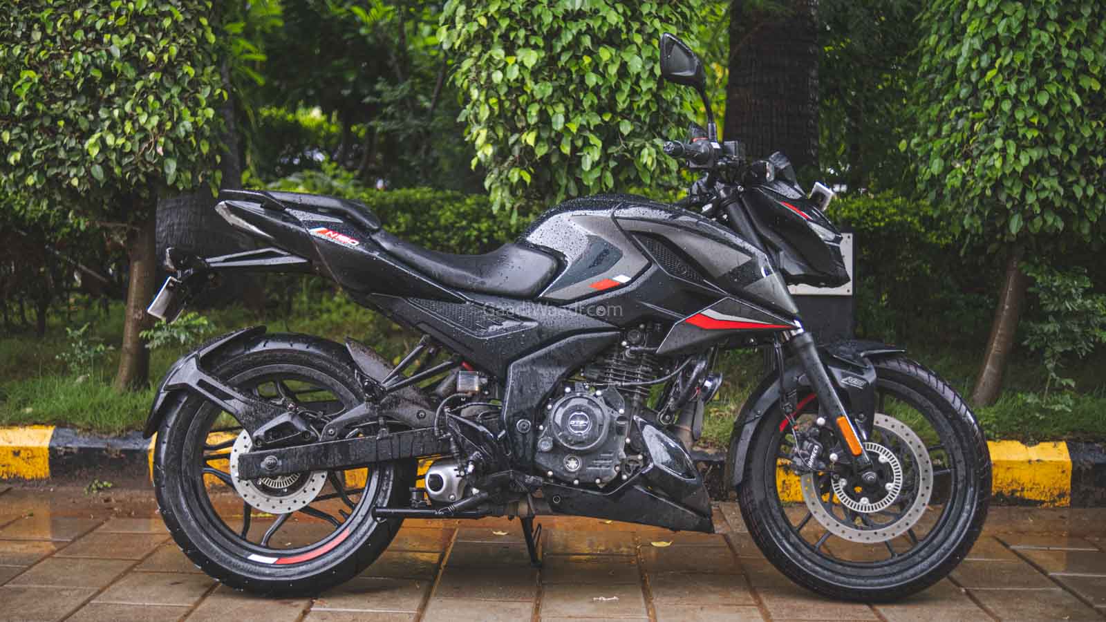 Bajaj Pulsar N160 First Ride Review For Greatness