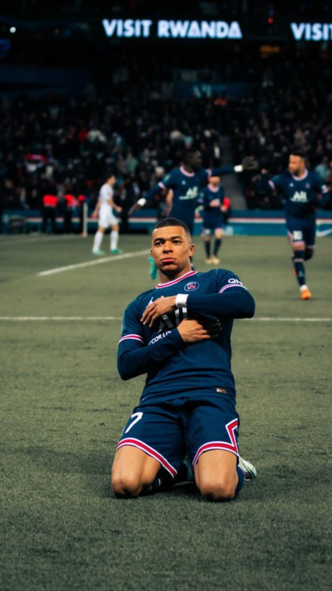 Kylian Mbappe Wallpapers APK for Android Download