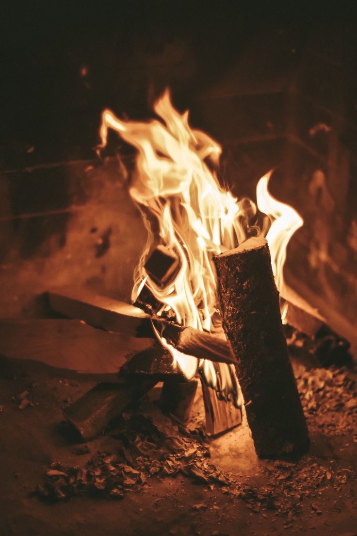 Fireplace. Fire photography, Gryffindor aesthetic, December aesthetic cozy