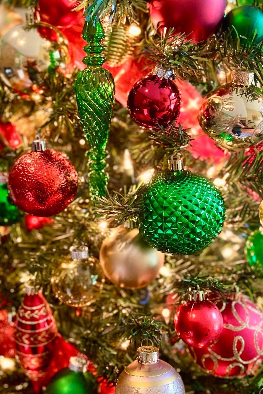 Red Green and Gold Fully Decorated 4.5 Foot Christmas Tree