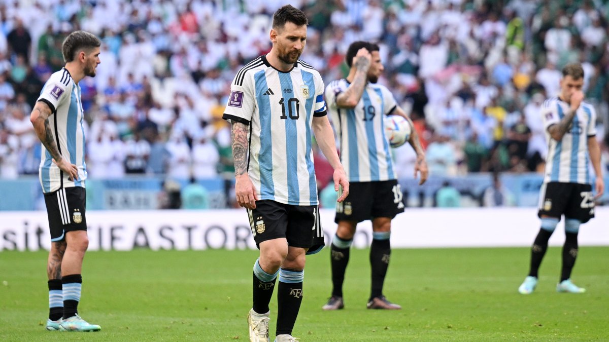 World Cup Twitter Reacts to Lionel Messi, Argentina's Upset Loss – NBC4 Washington