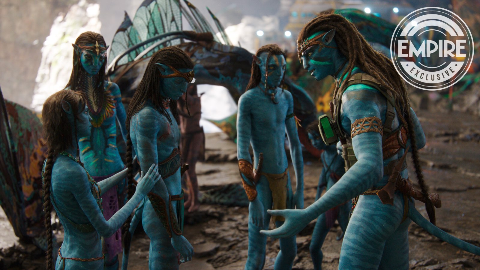 Avatar Guy no Twitter: Neytiri (second from the left) and Jake (far right), you'll see, from left to right, Sigourney Weaver's adopted youngster Kiri, as well as the three biological Sully kids