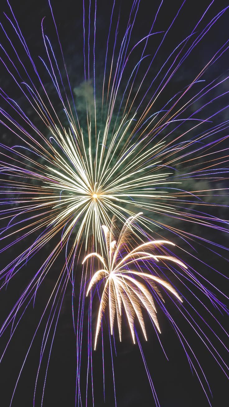 iPhone New Year Wallpaper