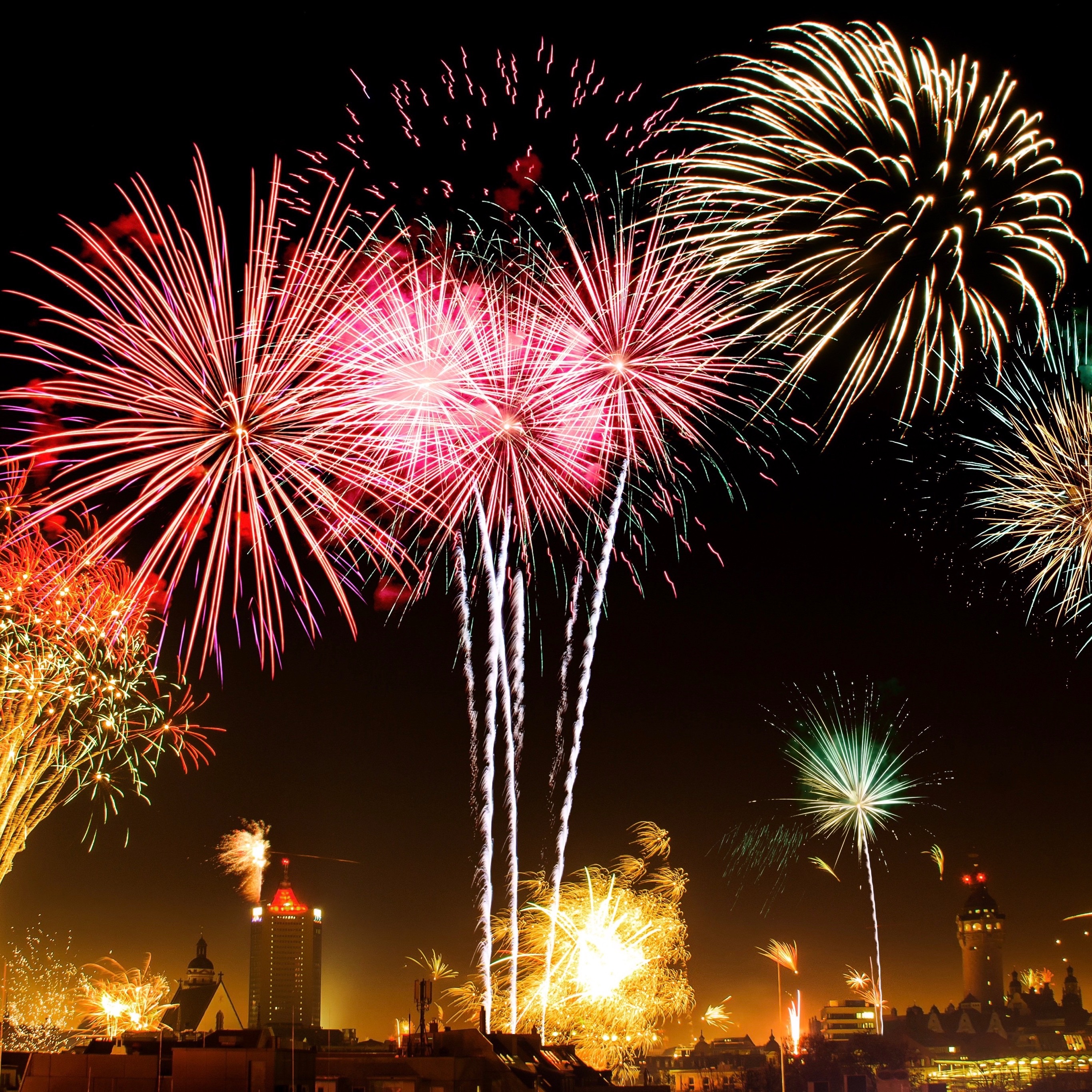 Wallpaper Weekends: New Year's Eve iPhone and iPad Wallpaper