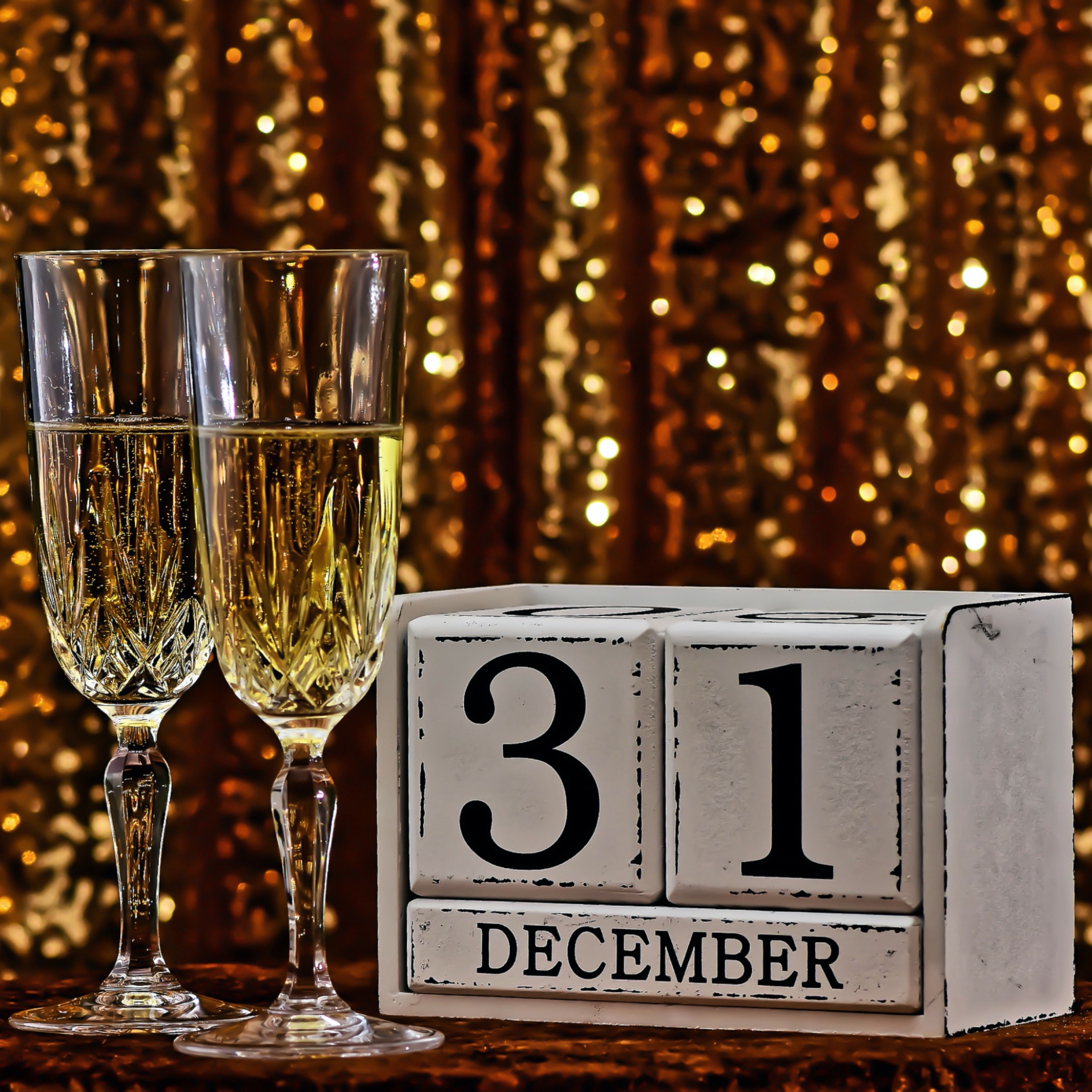 Wallpaper Weekends: New Year's Eve iPhone and iPad Wallpaper