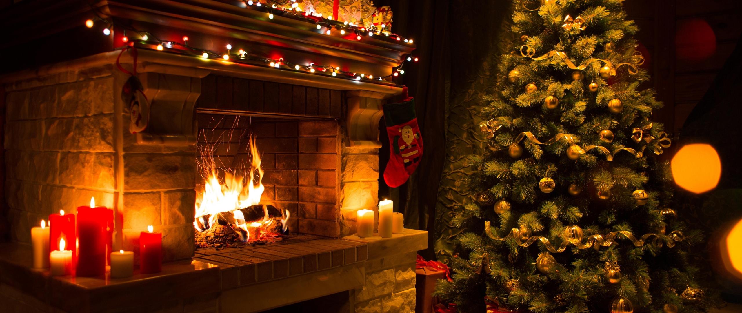 Christmas Home Decorations Wallpaper, 2560x1080 Resolution