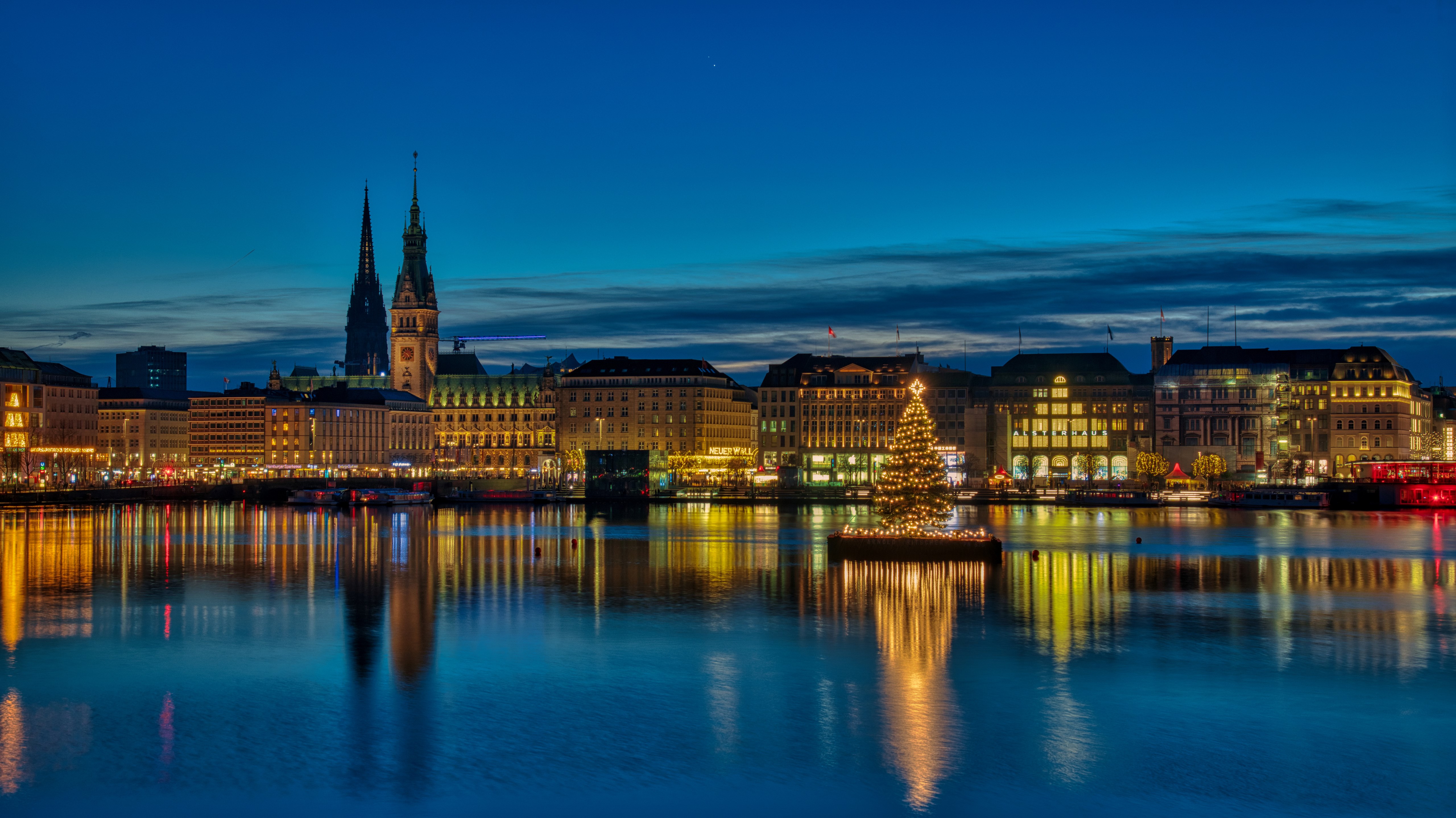 4K, 5K, Christmas, Germany, Hamburg, Houses, Panorama, Night, Christmas tree Gallery HD Wallpaper