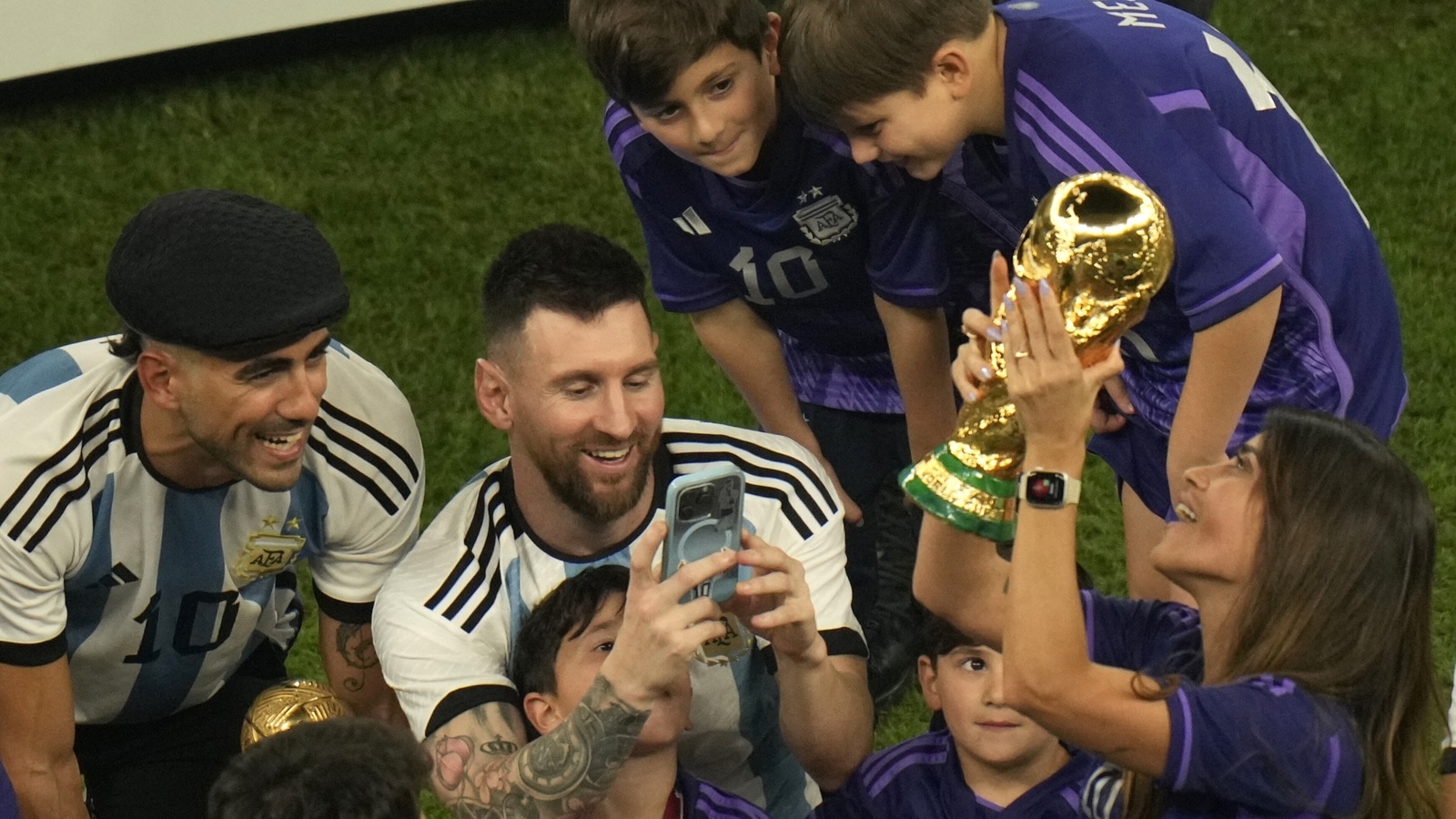 Ronaldo reacts to Lionel Messi leading Argentina to FIFA World Cup 2022 glory