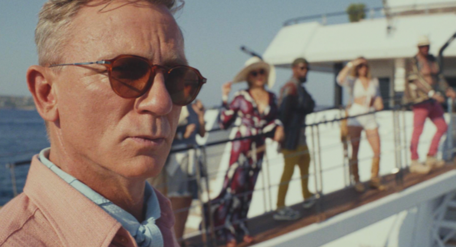 Glass Onion: A Knives Out Mystery' Will World Premiere at TIFF in September