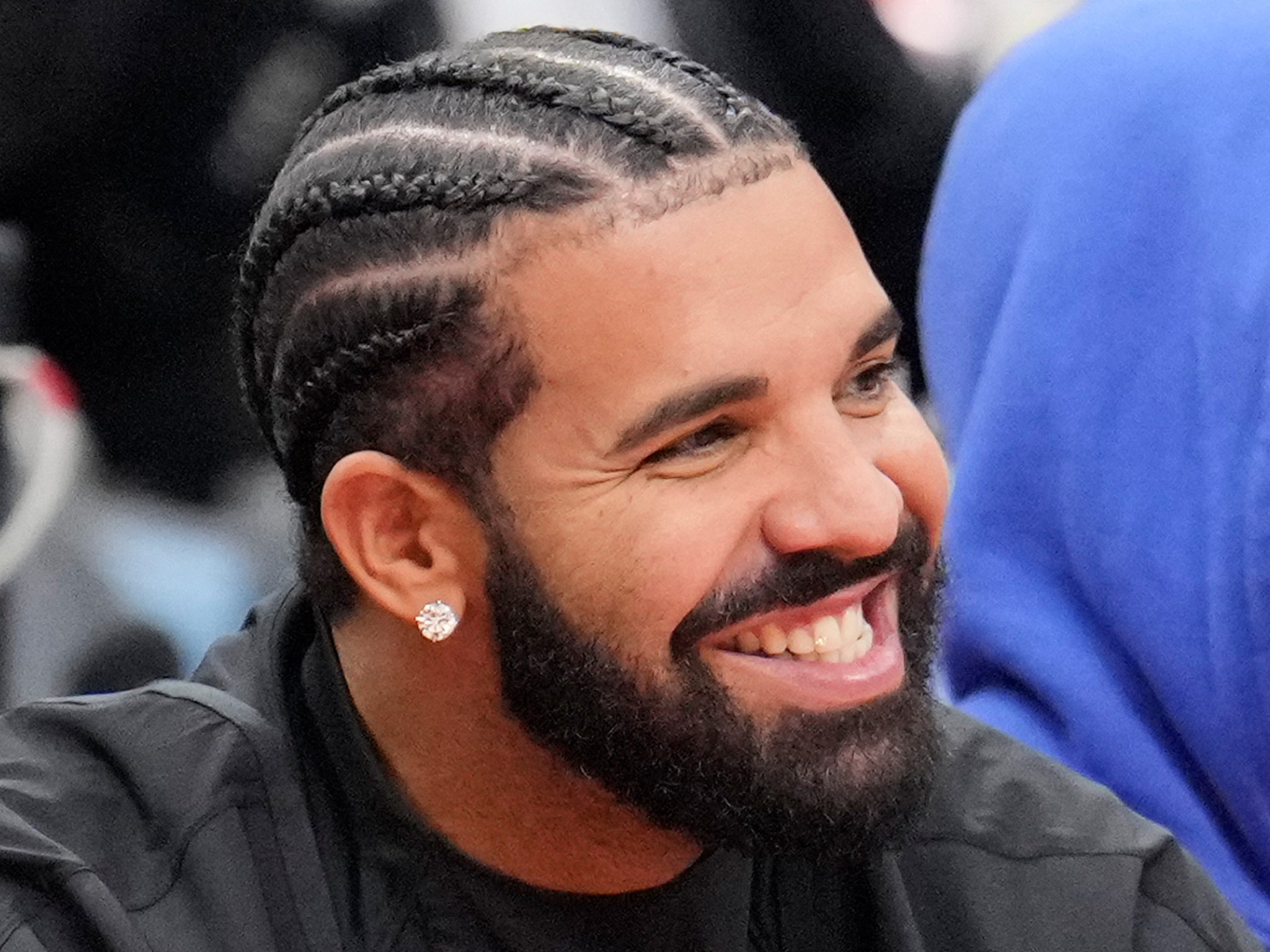 Drake Announces Surprise 7th Album 'HONESTLY, NEVERMIND'