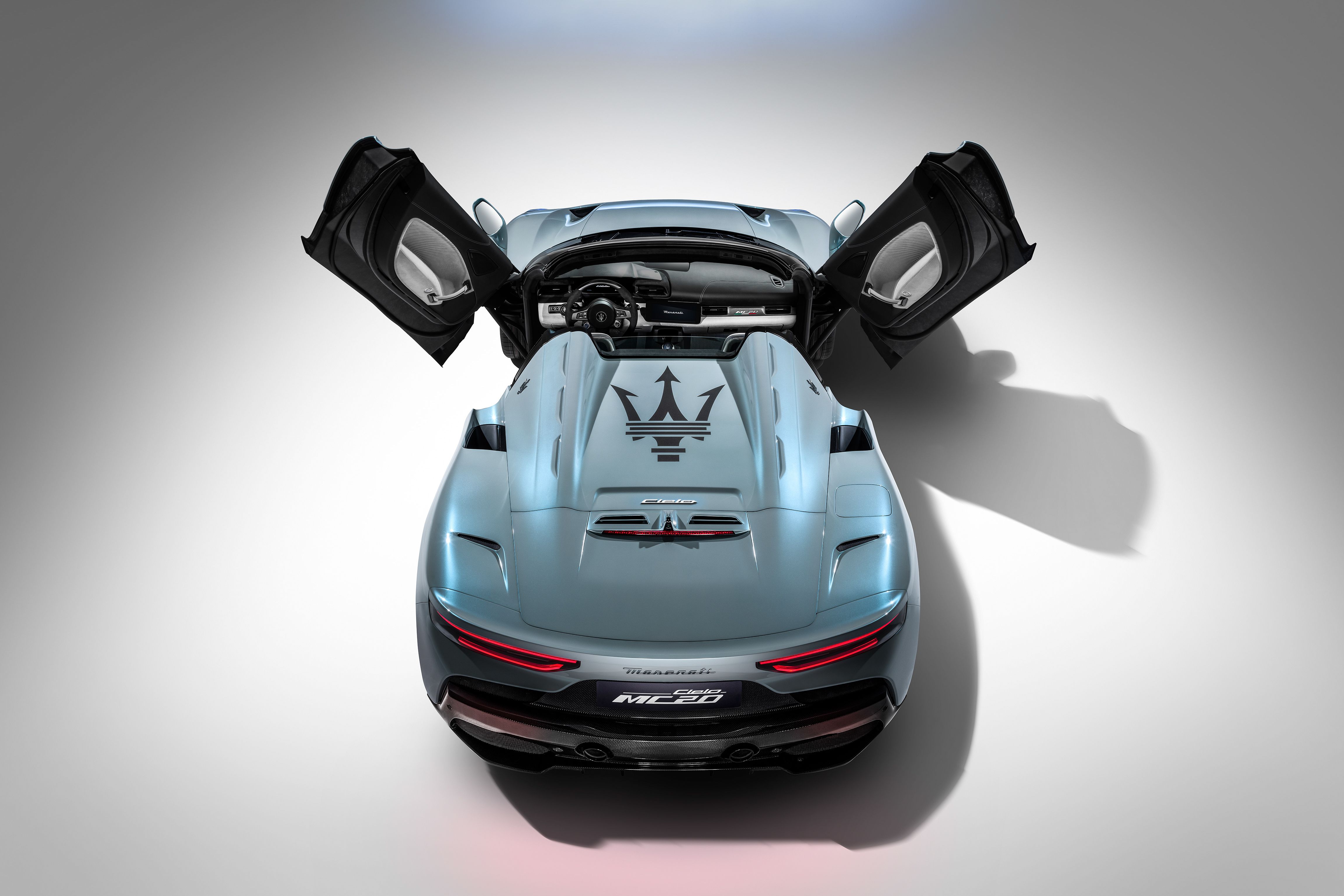 View Photo of the 2023 Maserati MC20 Cielo Spyder