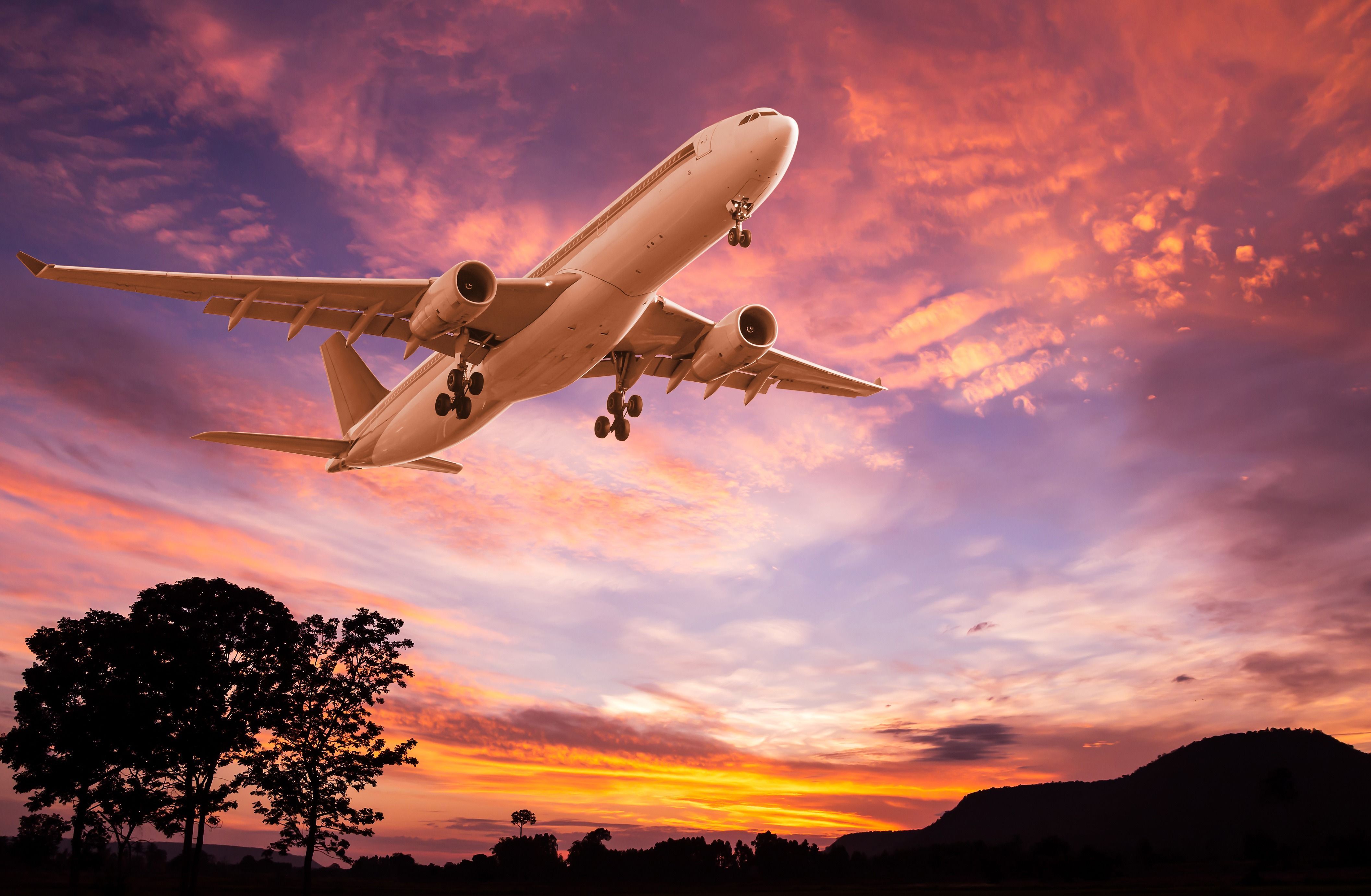 Airplane Sunset Wallpaper. Papel de parede de avião, Férias dos sonhos, Ferias
