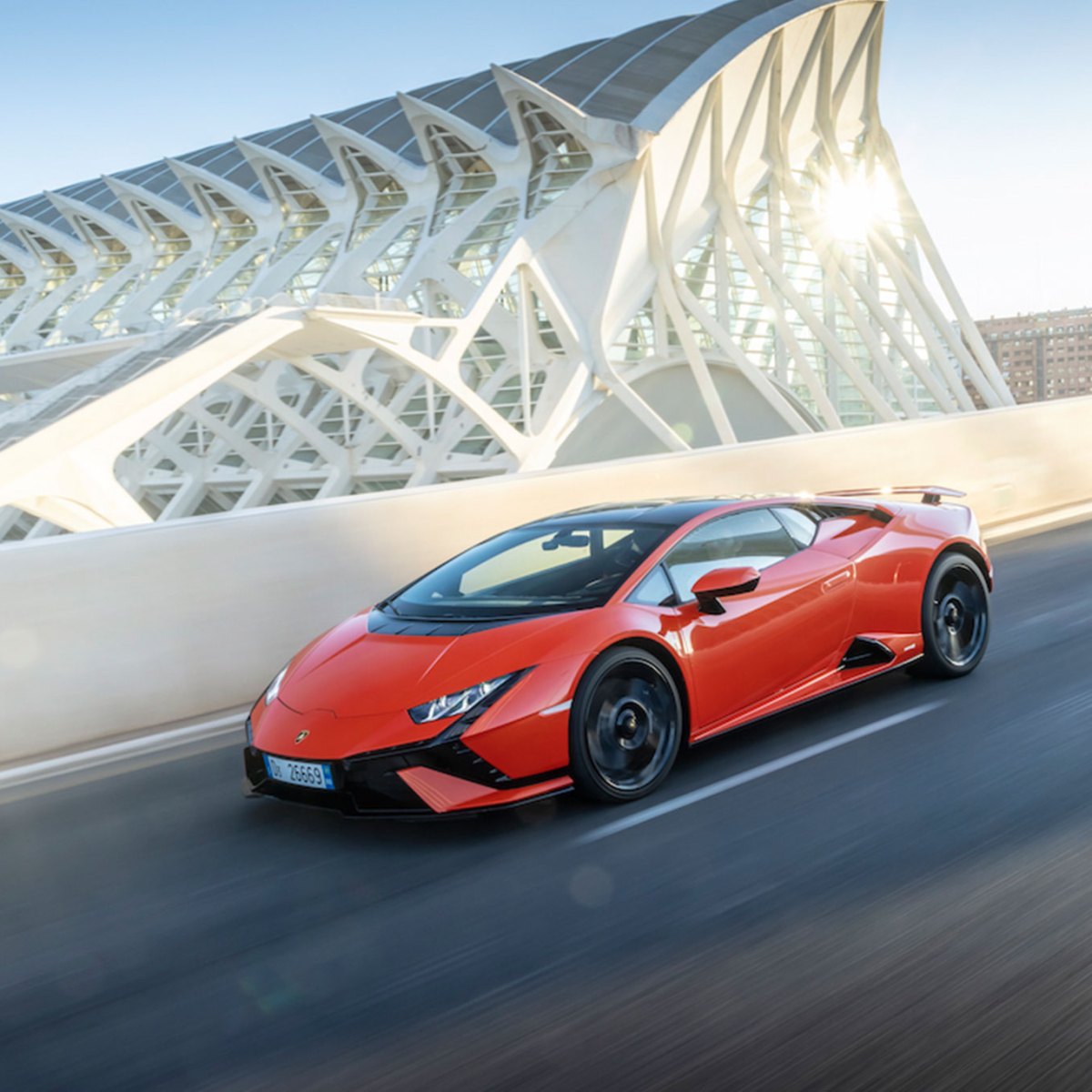 First Drive in 2023 Lamborghini Huracán Tecnica. Men's Journal