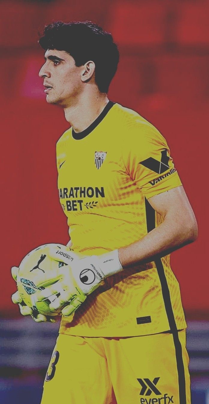 Yassine Bono. Bono, Soccer players, Football players