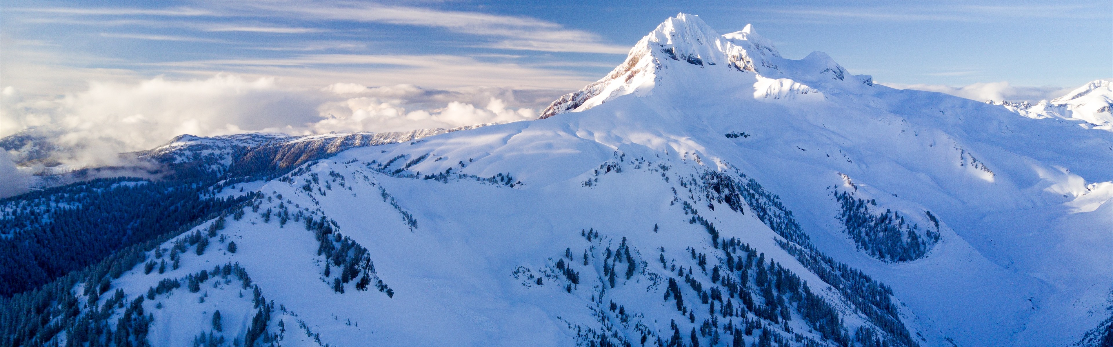 Wallpaper Mountain top, vertex, snow, clouds, winter 3840x1200 Multi Monitor Panorama Picture, Image