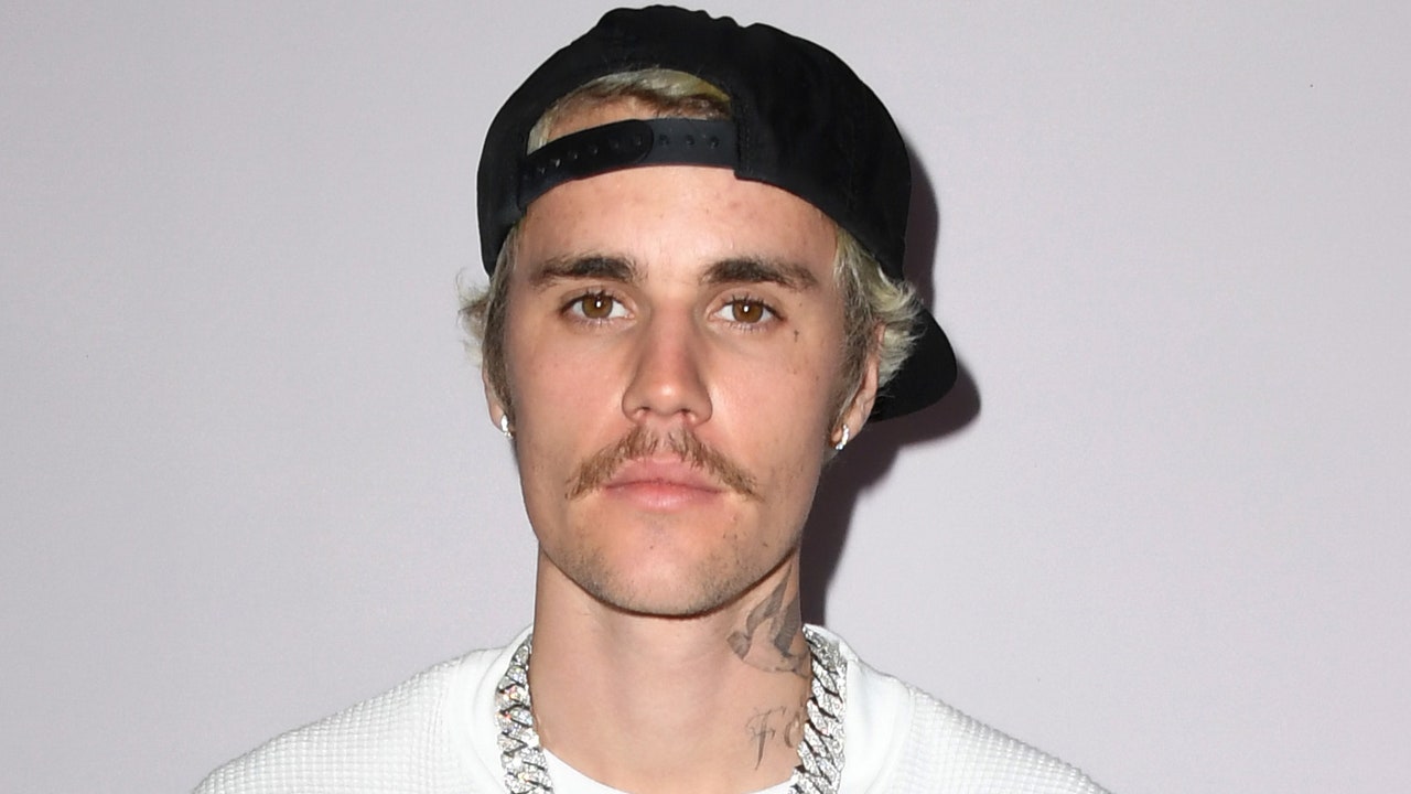 Justin Bieber Freedom Album Wallpapers Wallpaper Cave Justin Bieber Freedom Album Wallpapers Wallpaper Cave