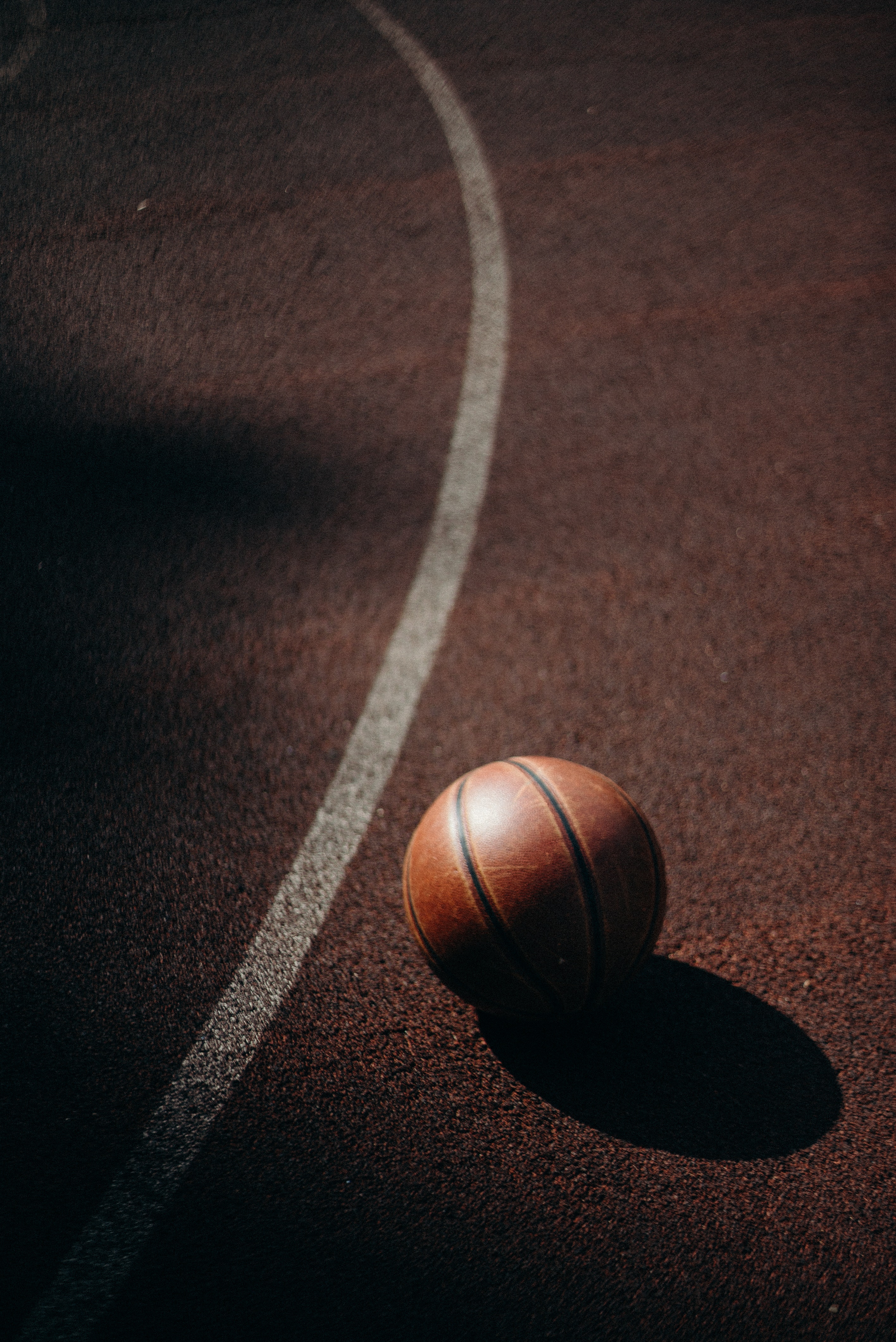Basketball Wallpapers: Free HD Download [500+ HQ]