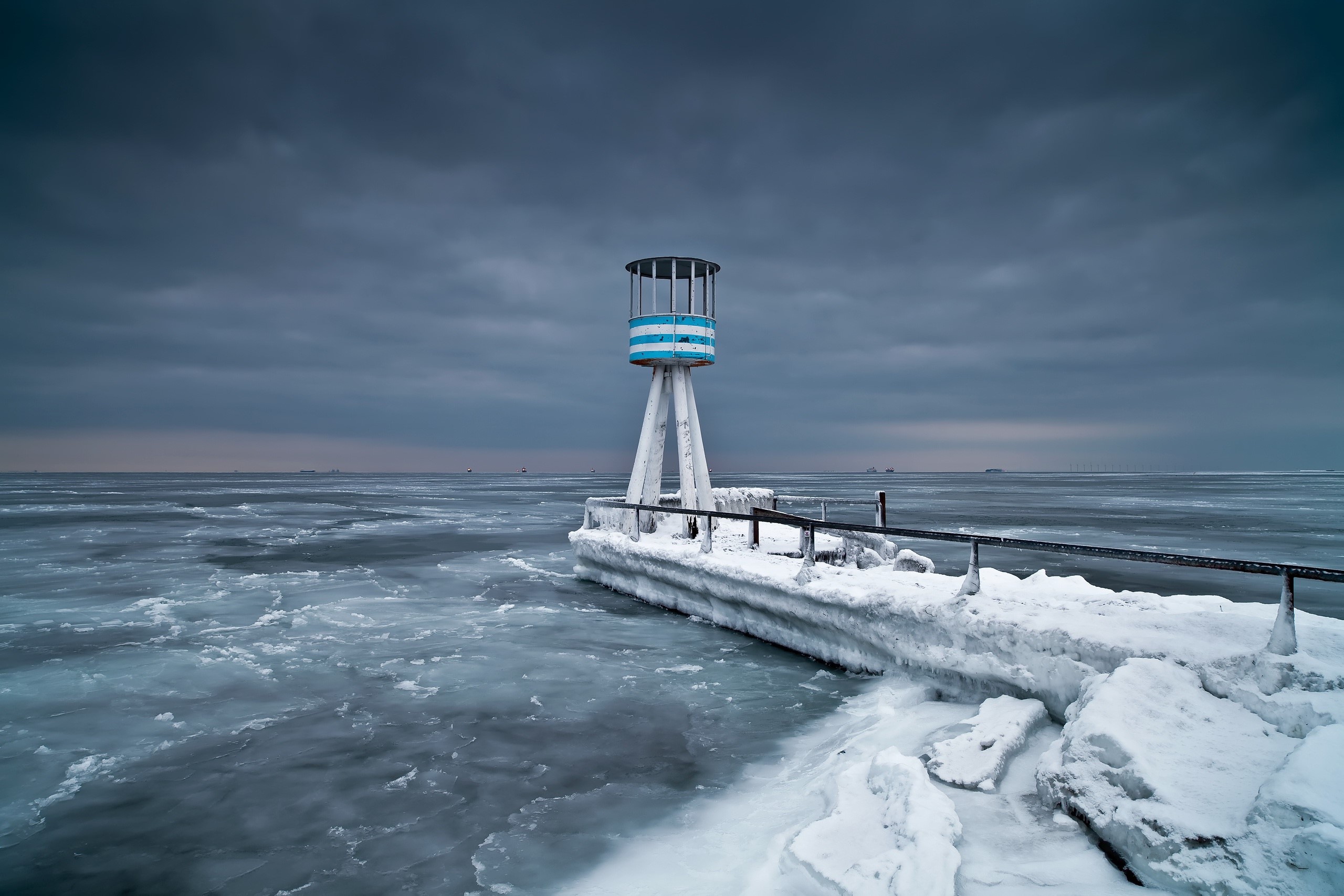 Wallpaper / sea, ice, winter free download