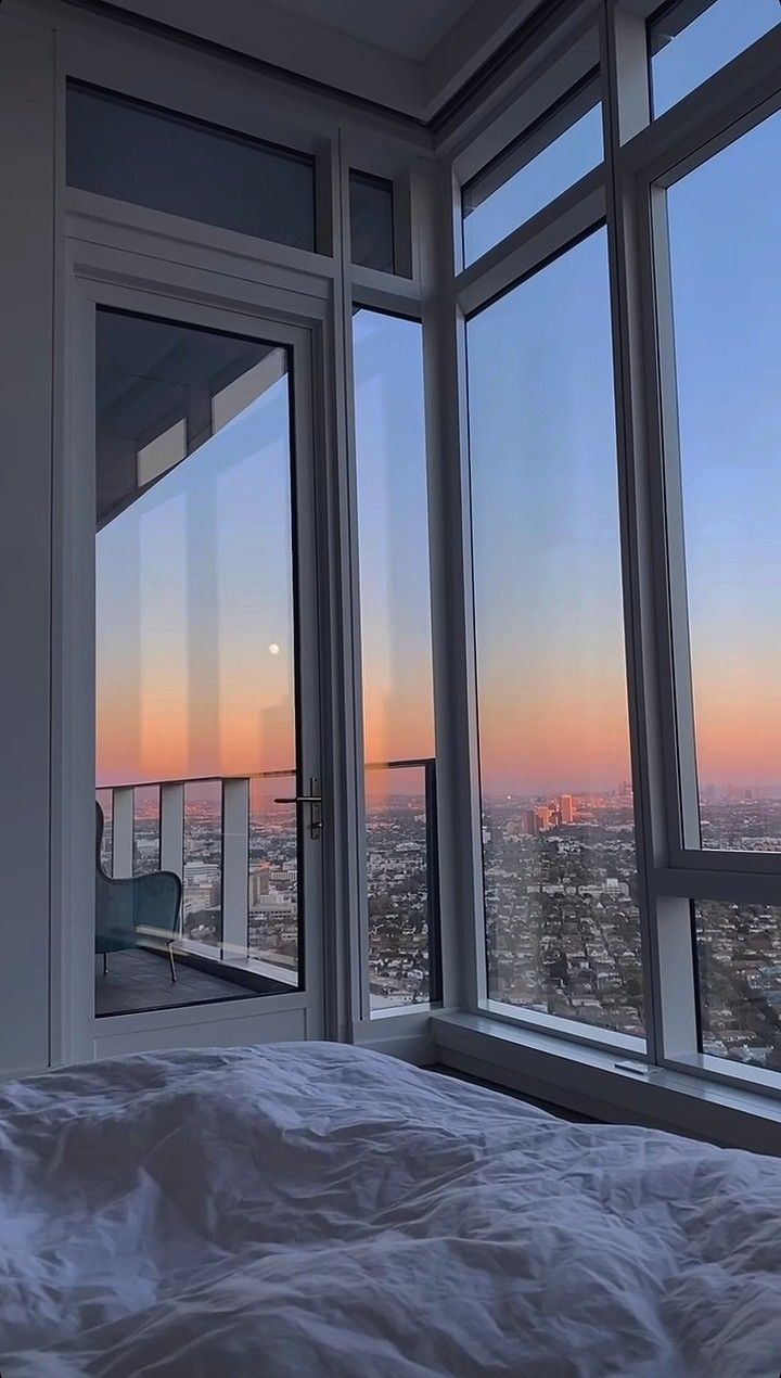 mydream️s <3. City aesthetic, Sky aesthetic, Apartment view