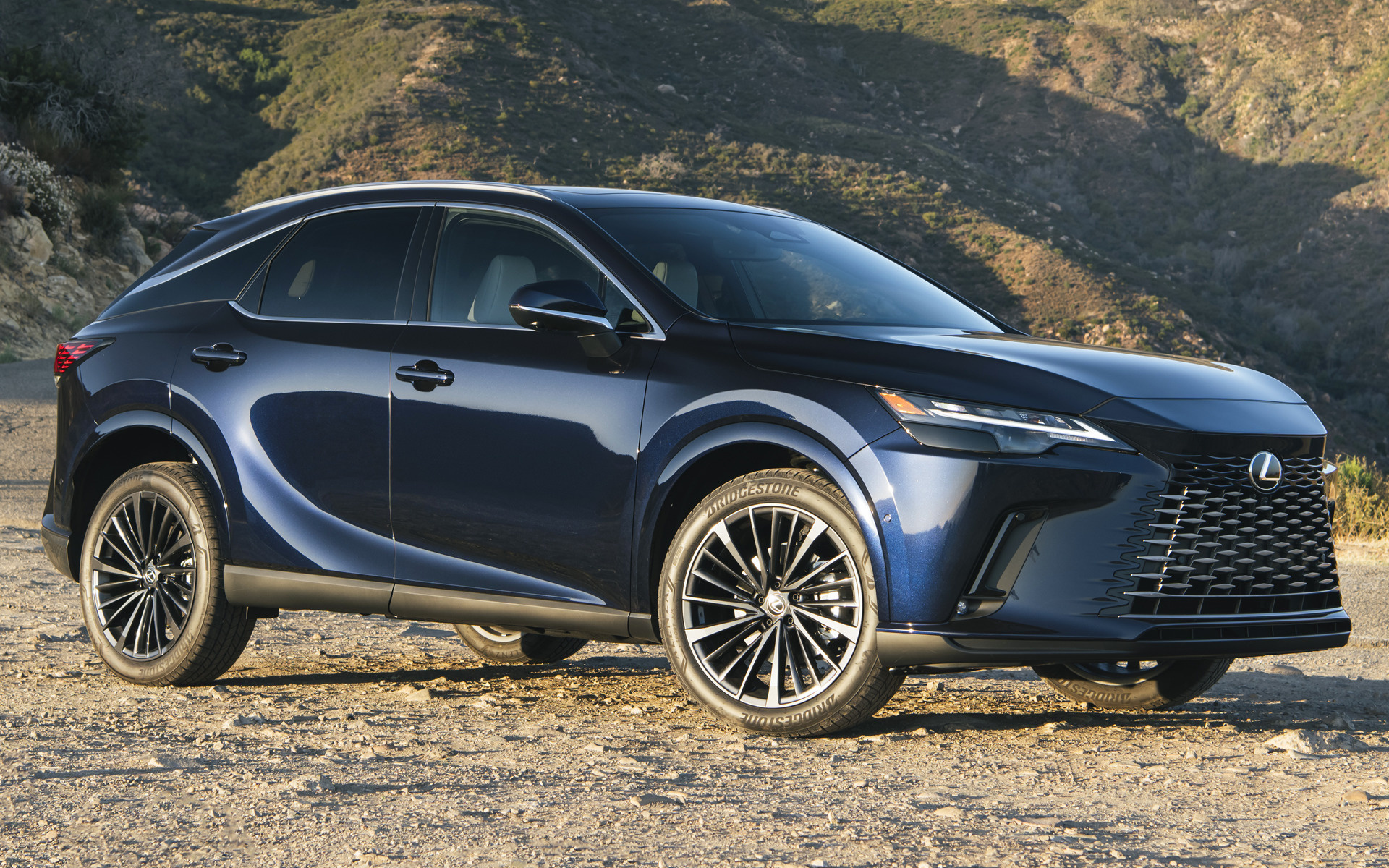 2023 Lexus RX (US) and HD Image