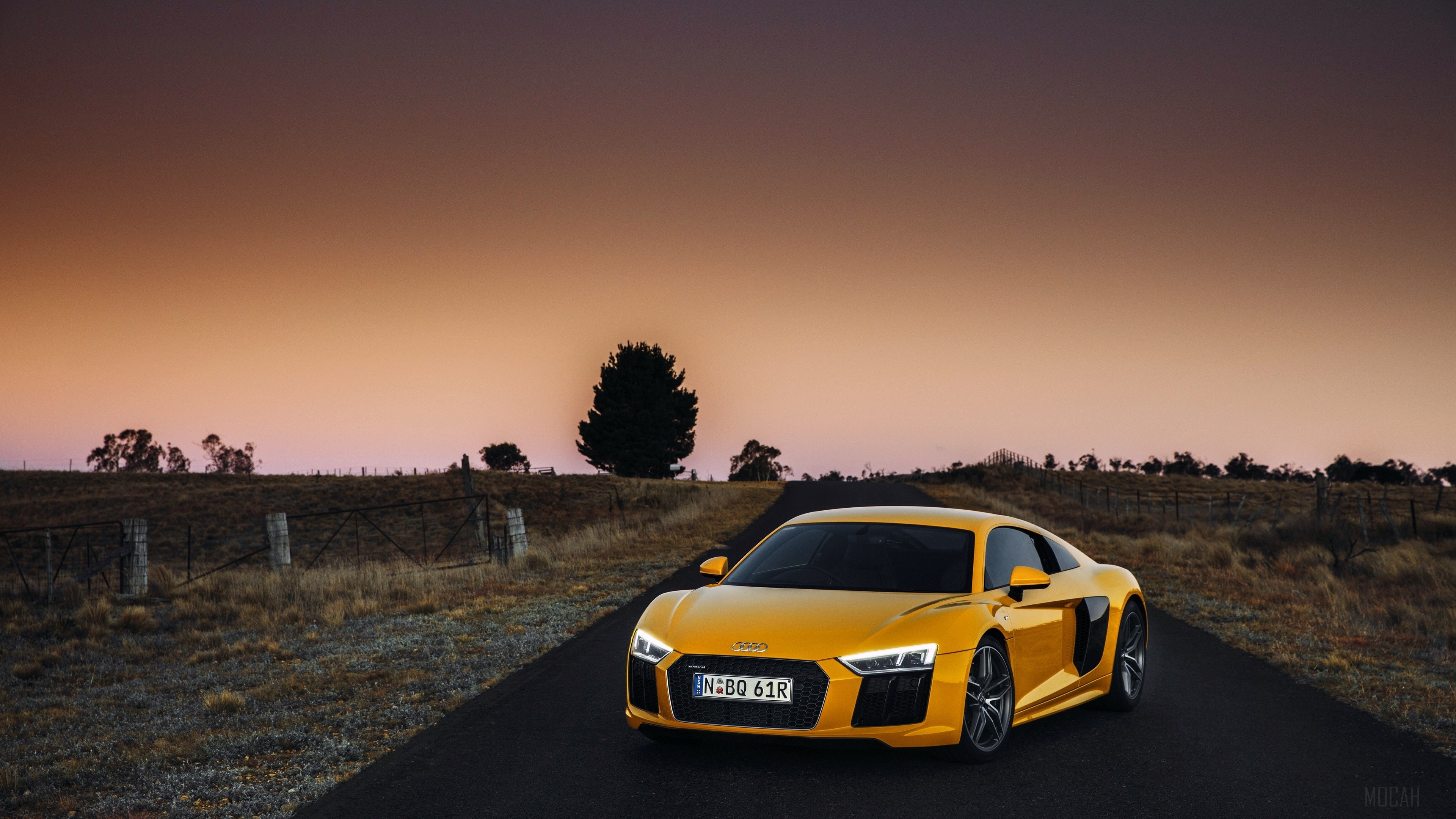Full HD Audi R8 v10 wallpaper