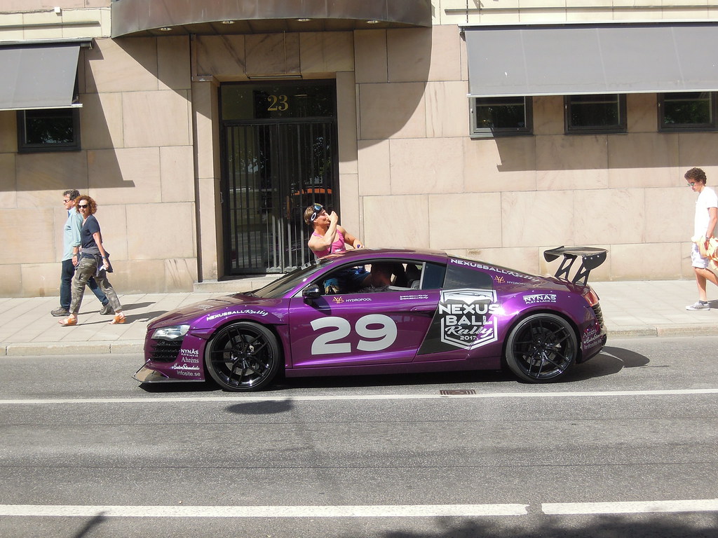 R8 Liberty Walk. R8V10 Liberty Walk