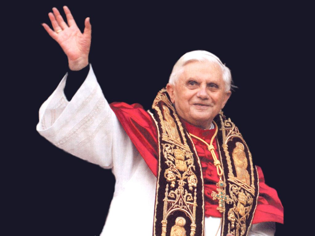 PHOTO ○ Wallpaper with the Pope Benedict XVI ○ Papst Press