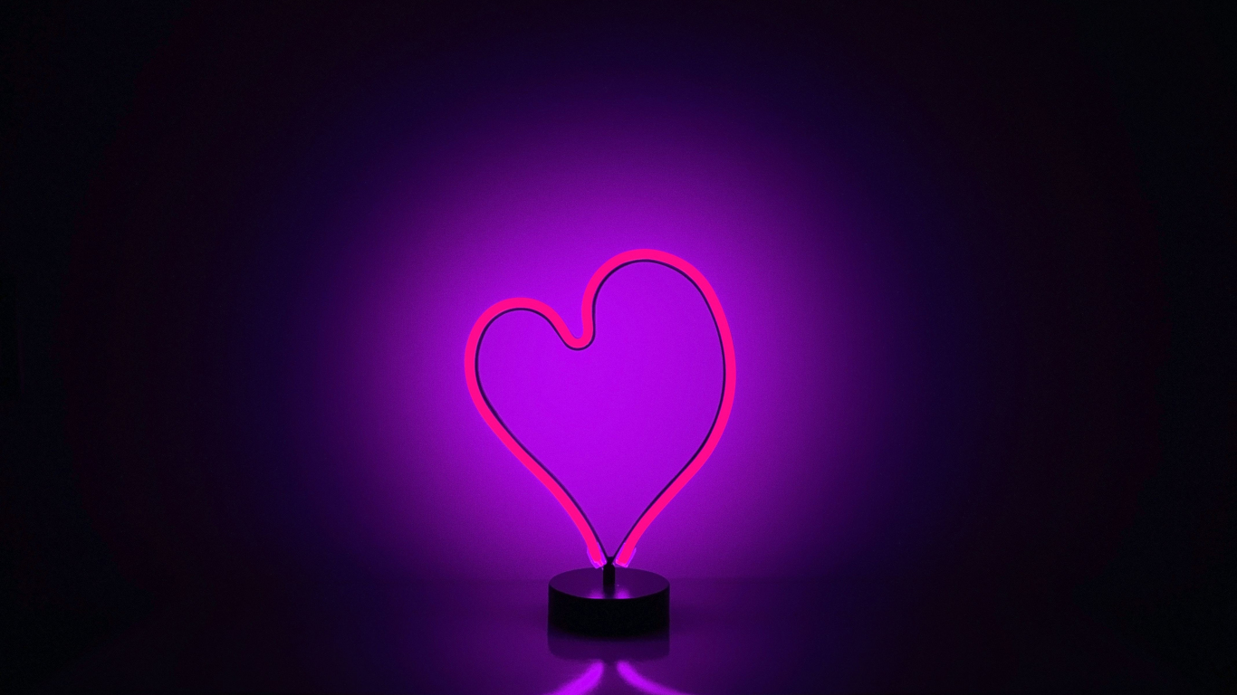 Love heart neon purple light minimal wallpaper background