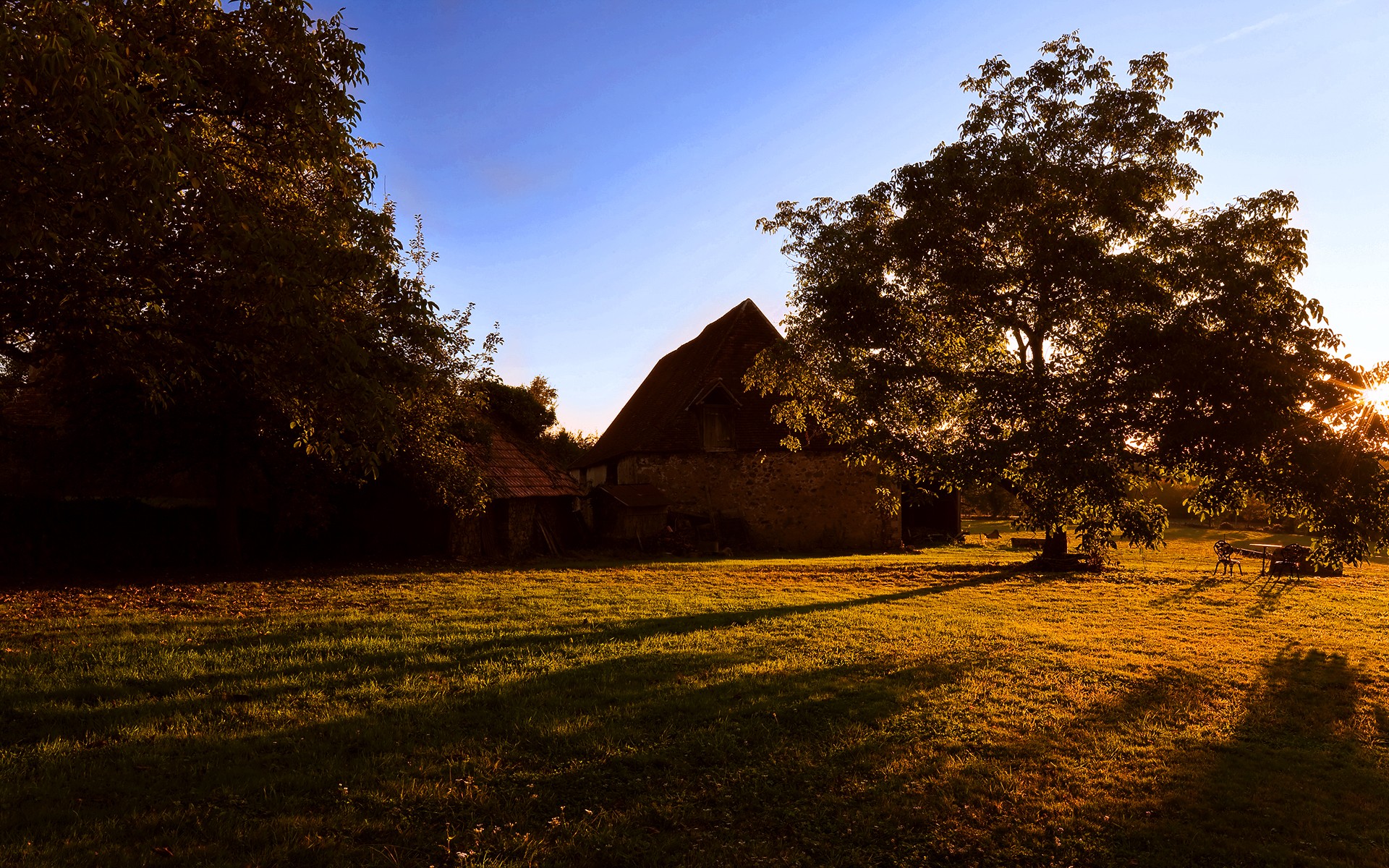 Country Landscape at Sunset desktop PC and Mac wallpaper