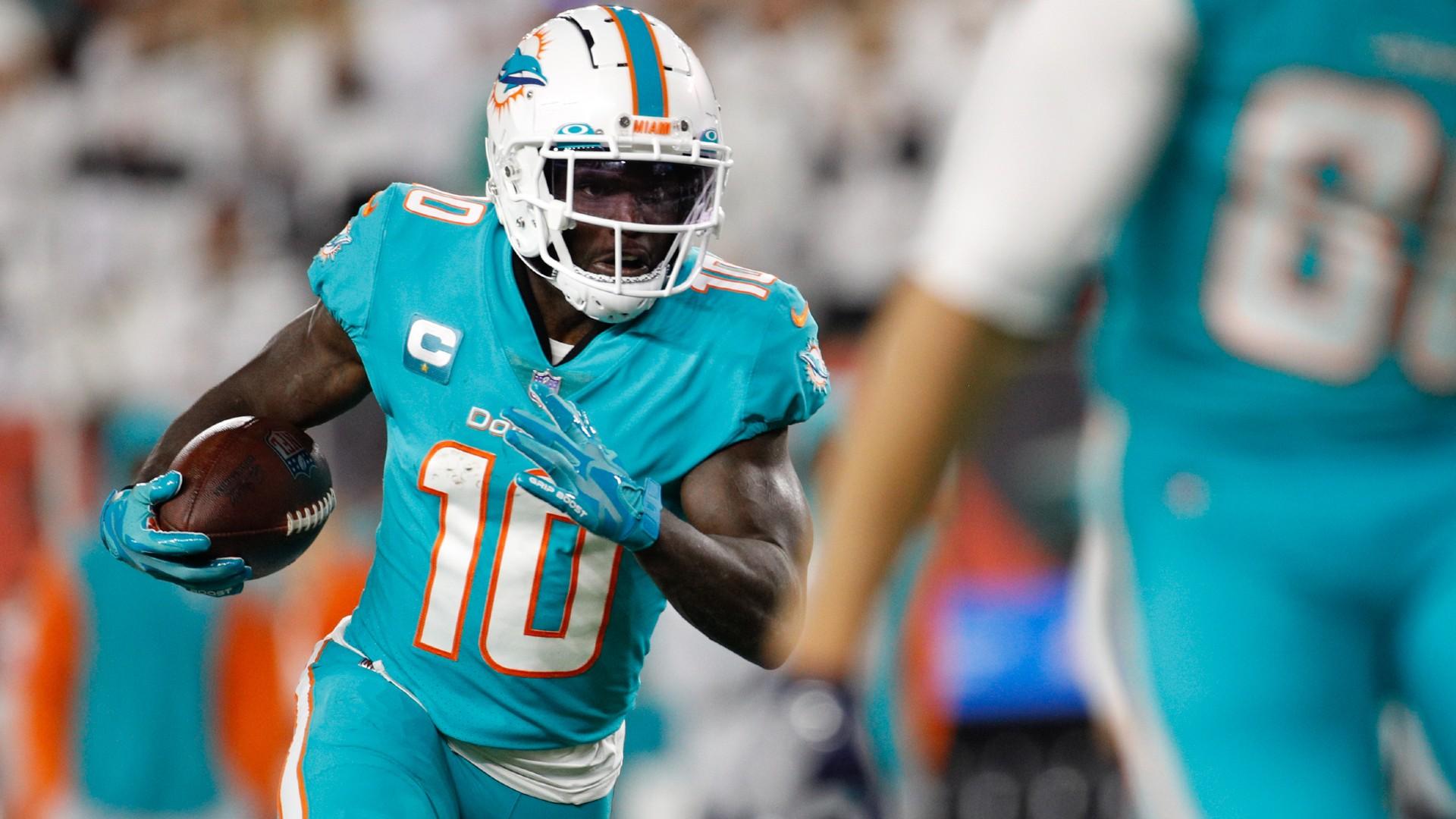 Dolphins Week 14 The Tyreek Hill Show  but Nothing Else  Miami New Times