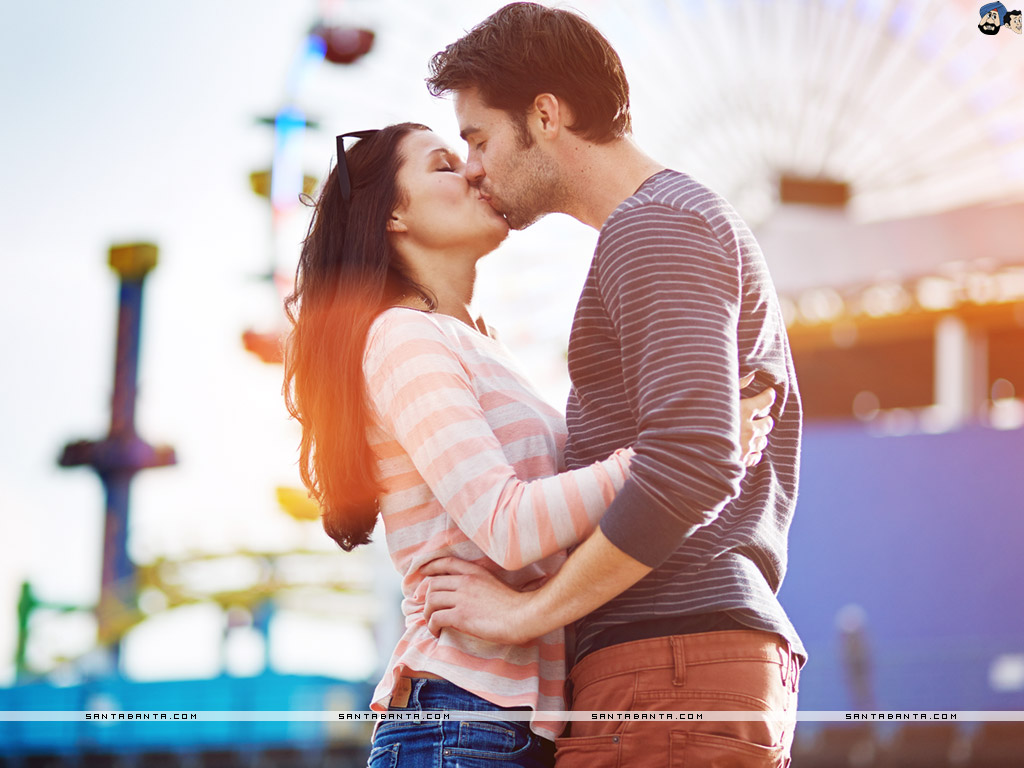 Free download Kiss Wallpaper 24 [1024x768] for your Desktop, Mobile & Tablet. Explore Kiss Picture Wallpaper. Wallpaper Love Kiss, Love Kiss Picture Wallpaper, Lovely Kiss Wallpaper