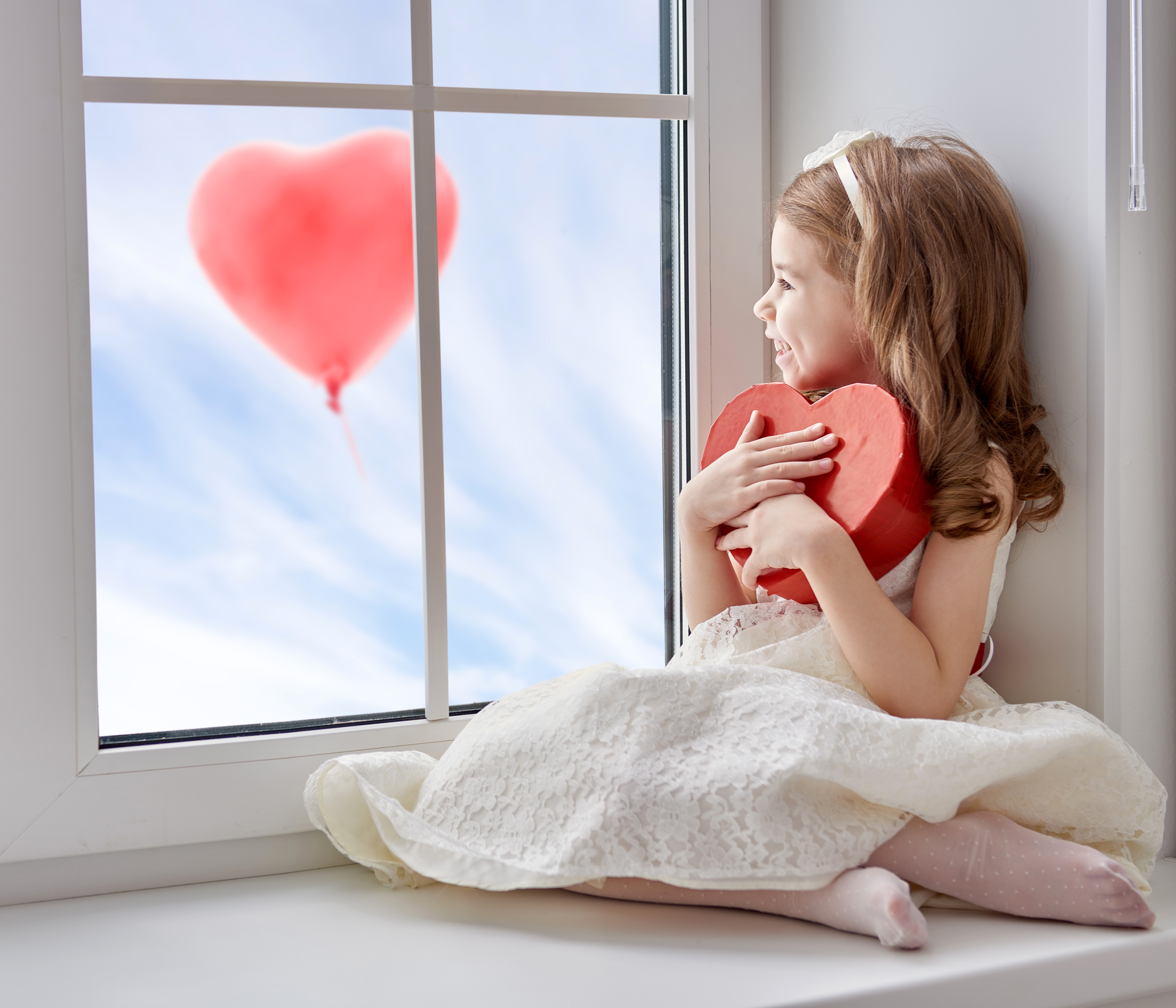 4K, 5K, 6K, 7K, Valentine's Day, Little girls, Heart, Dress, Balls, Window Gallery HD Wallpaper
