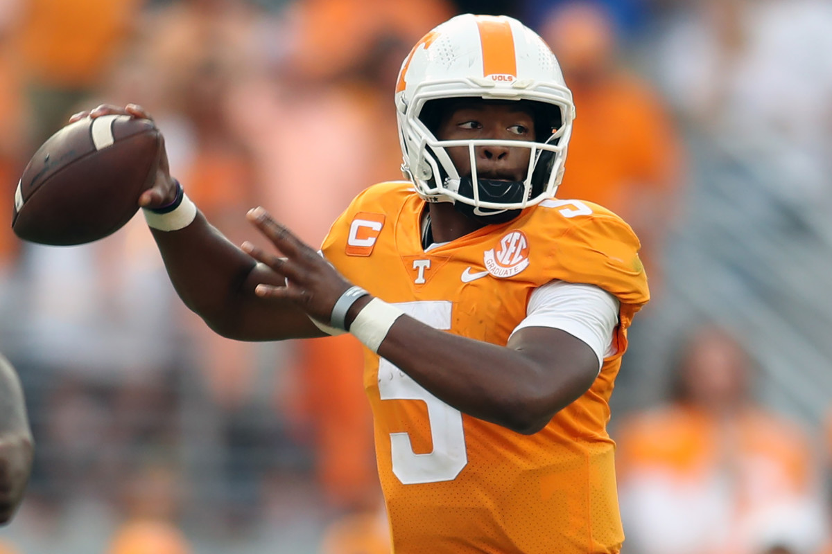 Look: Tennessee Star Quarterback Hendon Hooker Lands New NIL Deal Spun: What's Trending In The Sports World Today