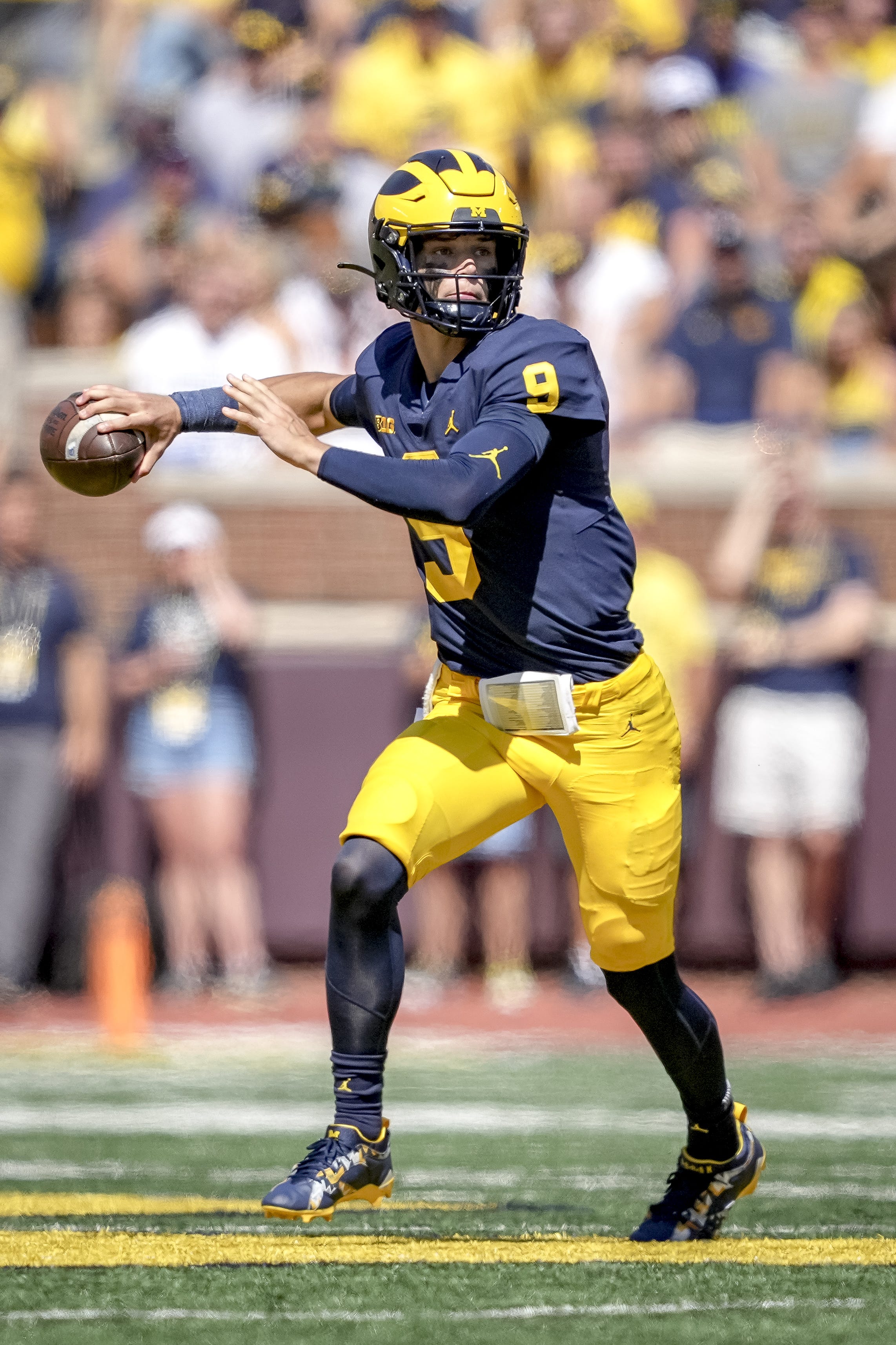 JJ McCarthy Among Nations Elite per SI AllAmerican  Sports Illustrated  Michigan Wolverines News Analysis and More