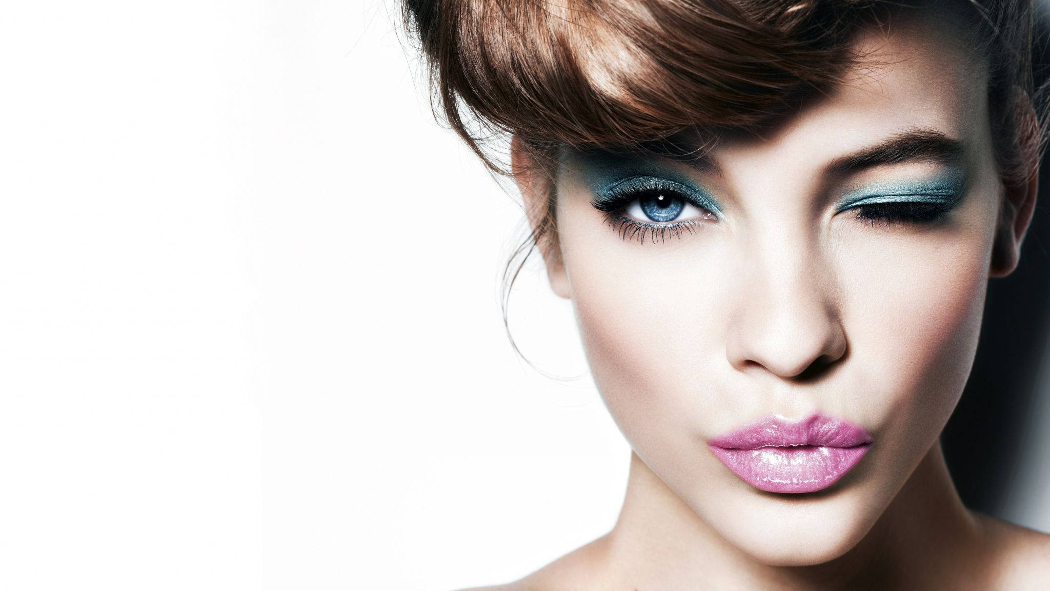 Download Classy Face Makeup Wallpaper