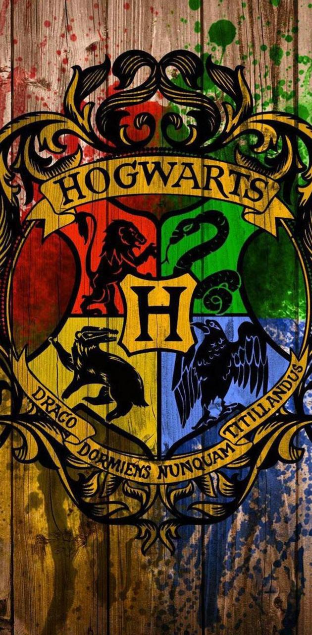 Hogwarts Crest wallpaper