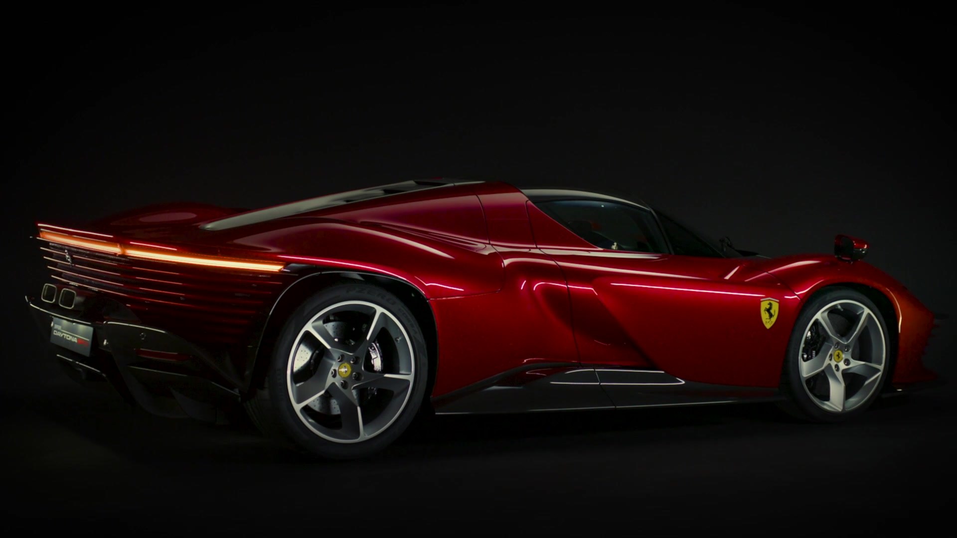 Ferrari Daytona SP3 new 'Icona' inspired by the legendary victories of Maranello's sports prototypes