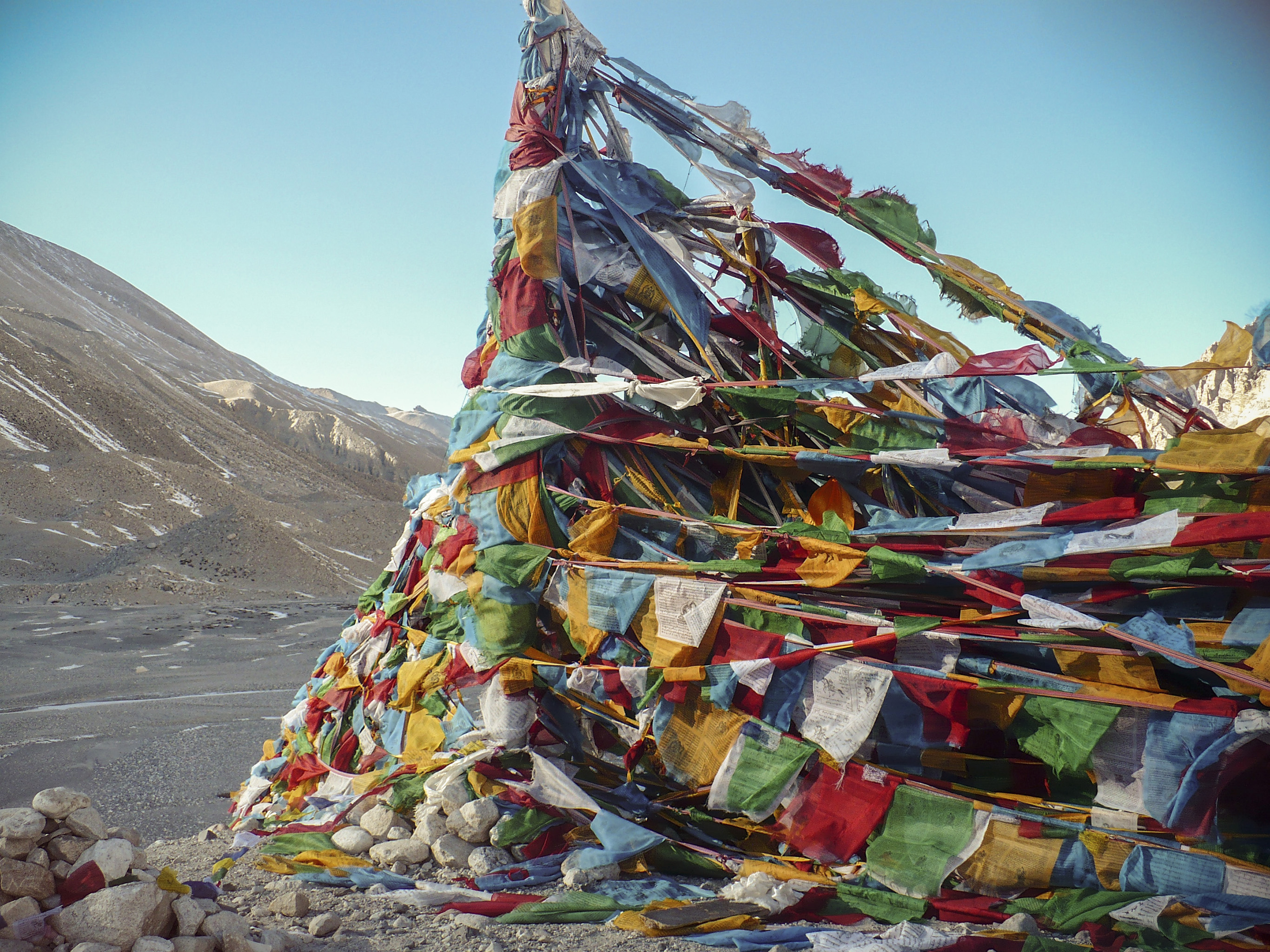 things you should know about Tibetan prayer flags