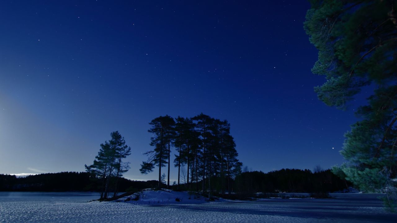 Blue Nature Night Winter Snow HD Wallpaper For Your XFCE Desktop