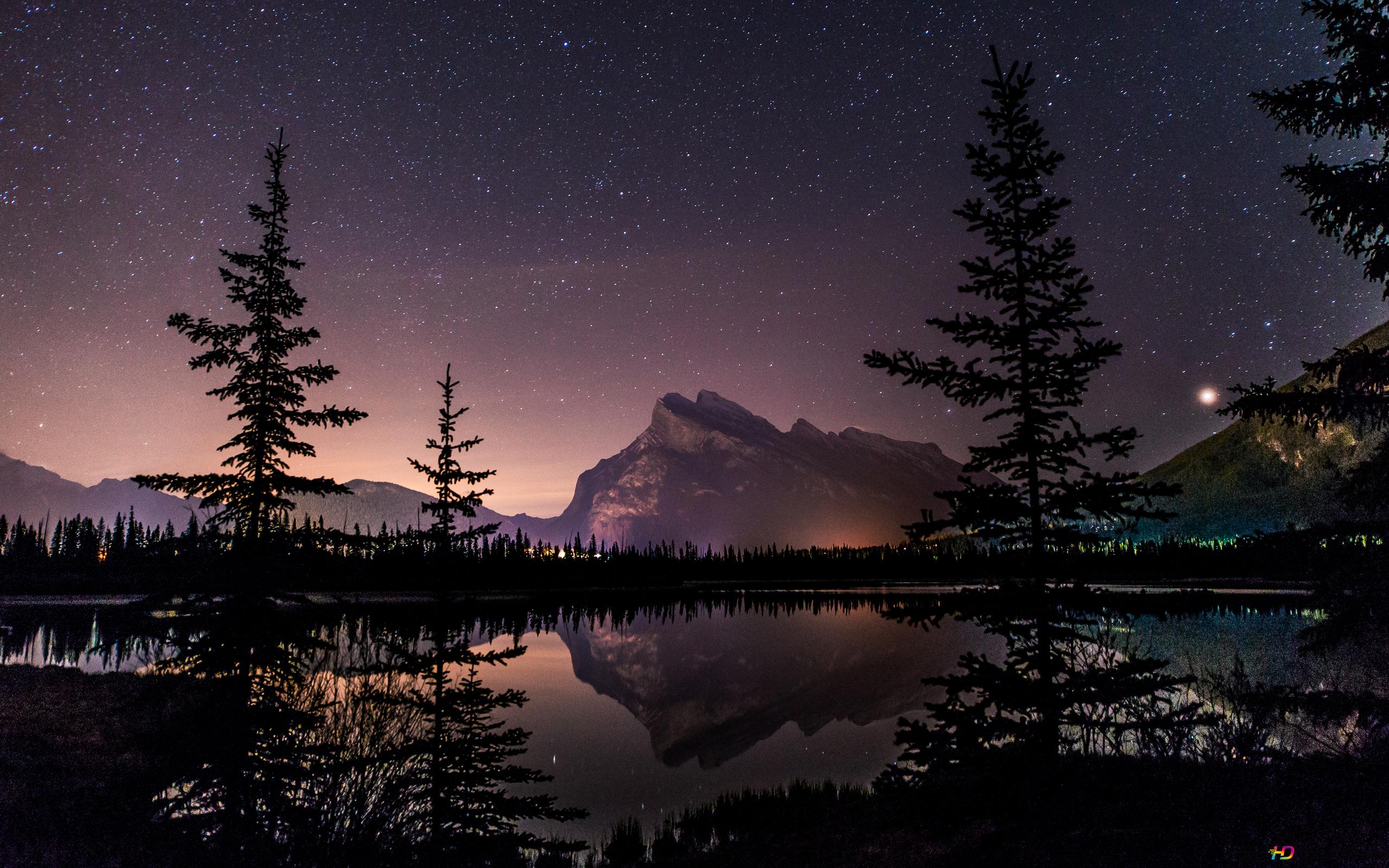 Starry Winter Sky over Lake 4K wallpaper download