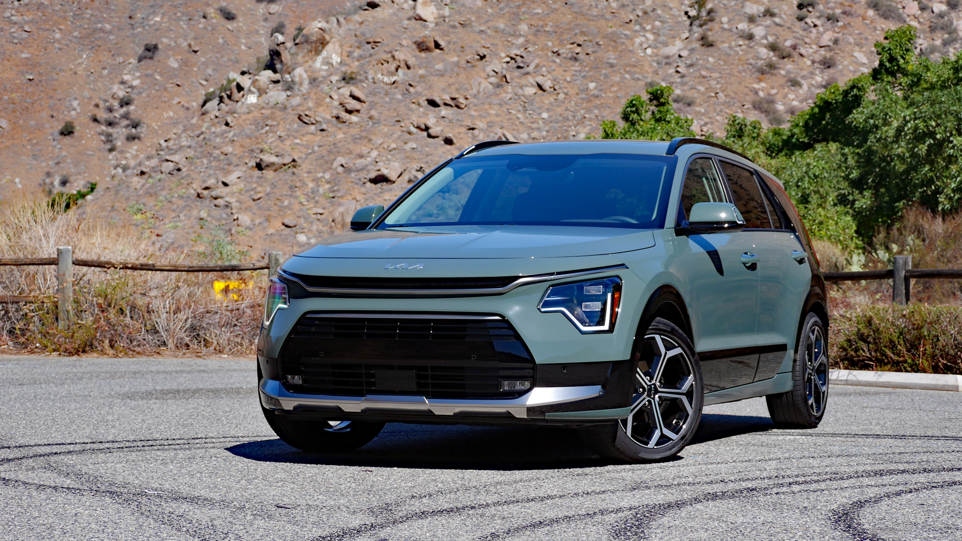 2023 Kia Niro hybrid Photo Gallery