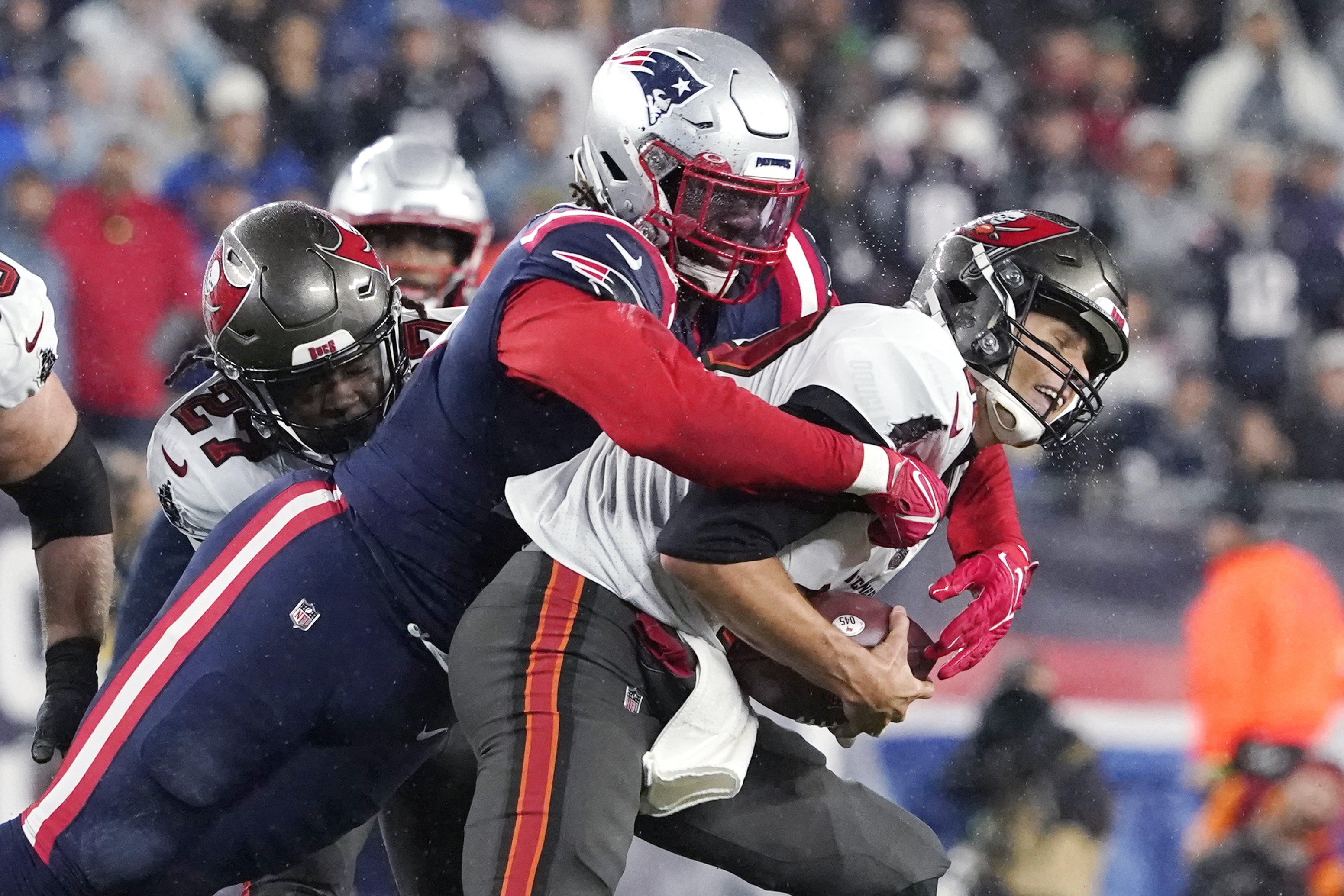 Patriots Matthew Judon carrying a little extra on signature red sleeves after birth of daughter, Azayda Joy