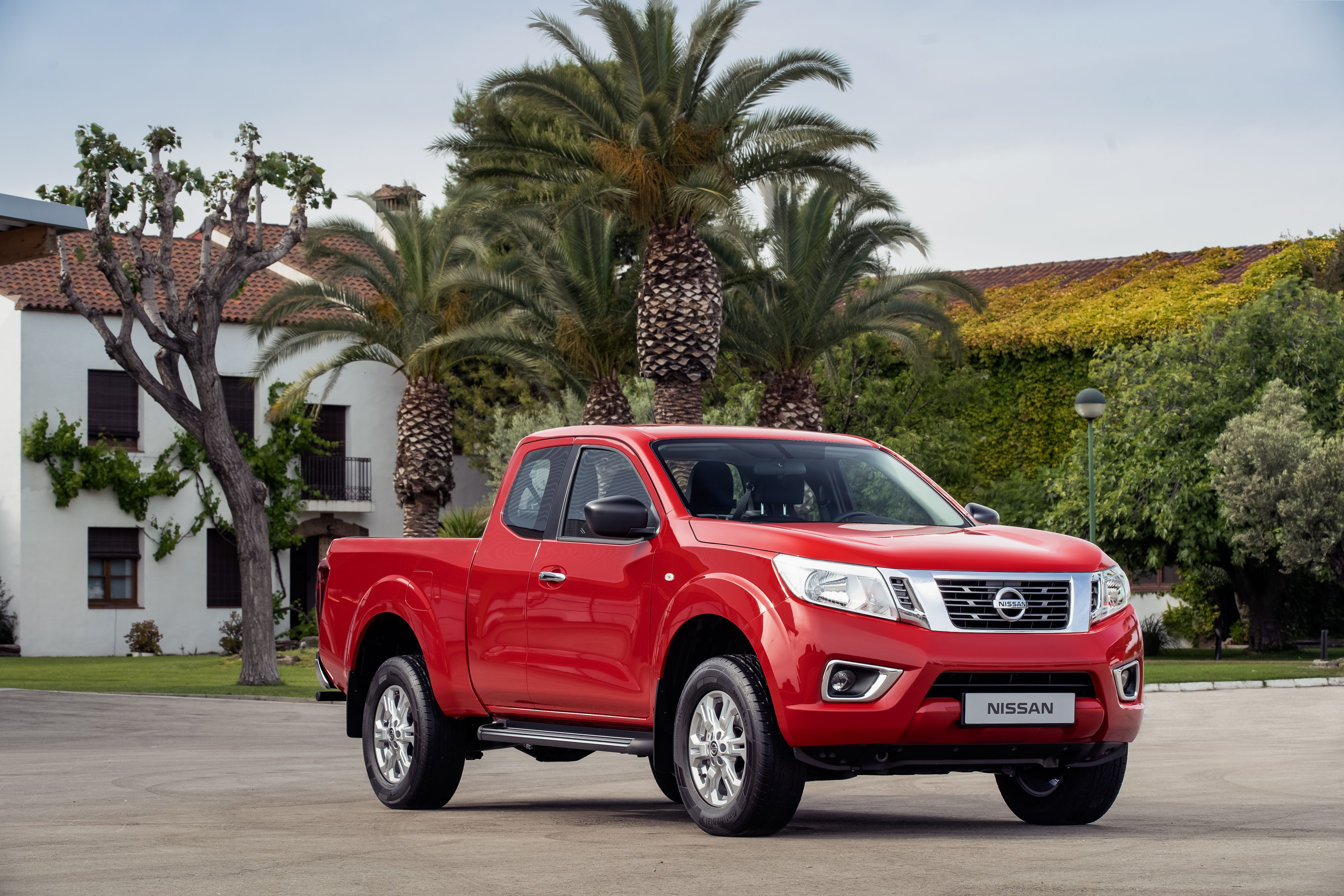 4K Nissan Navara Wallpaper and Background Image