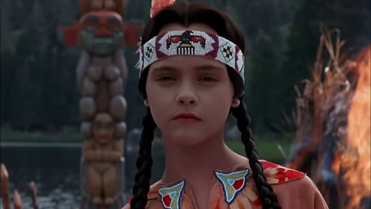 wednesday addams wallpaper aesthetic