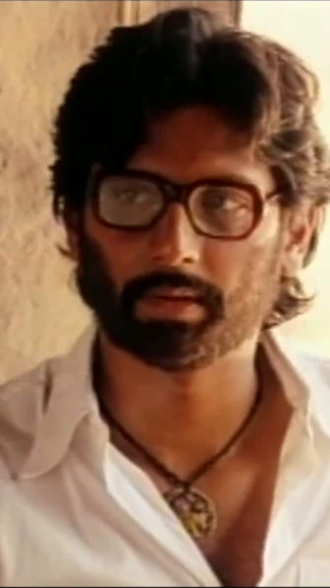 பறவையே எங்கு இருக்கிறாய்.கற்றது தமிழ் படத்தின் 15 ஆண்டு கால பயணம்!